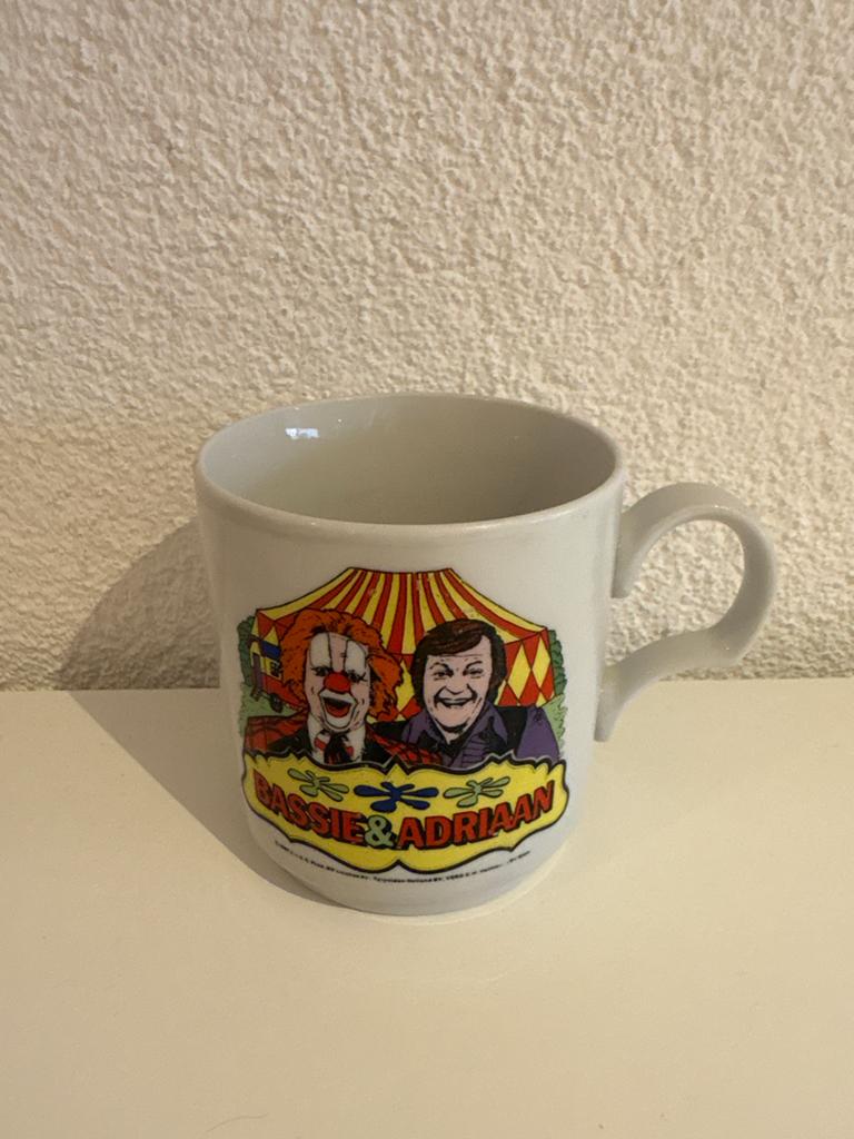 Bassie & Adriaan Mok - Vintage Circus Design, Ophalen of Verzenden, Gebruikt