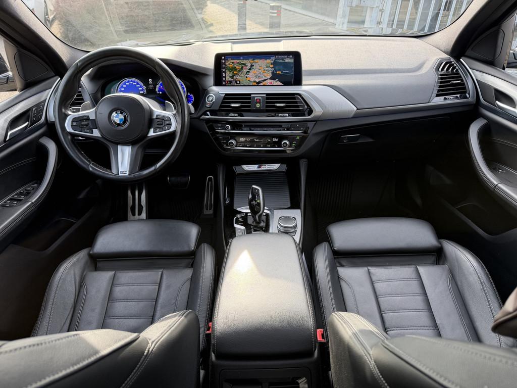 BMW X4 xDrive20i M-sport Pano-Dak | Trekhaak | Leer | Memory, Automaat, Euro 6, 4 cilinders, Zwart