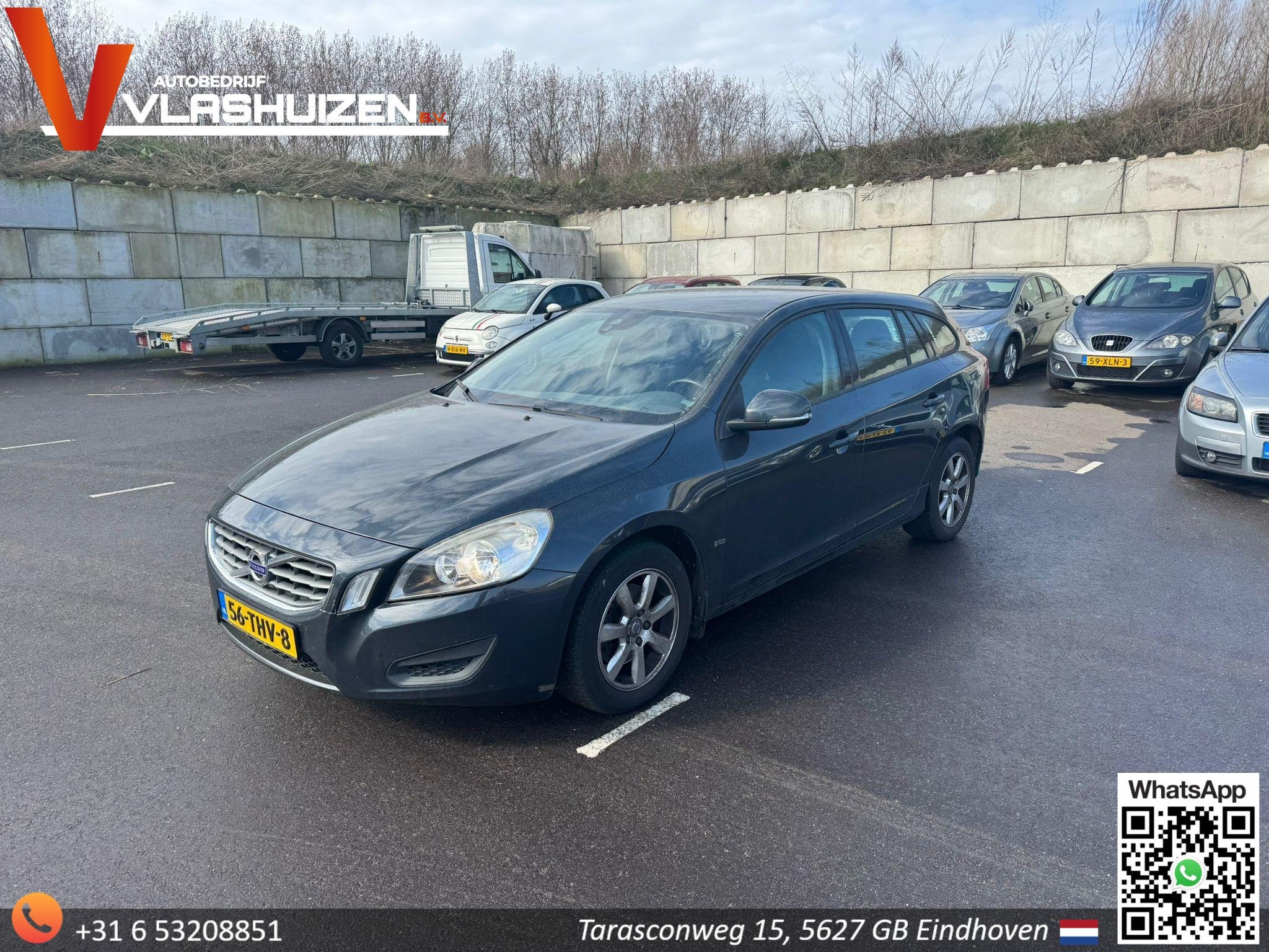 Volvo V60 1.6 T3 Kinetic | Climate | Cruise | Navi |, Auto's, Voorwielaandrijving, Gebruikt, Zwart, 4 cilinders