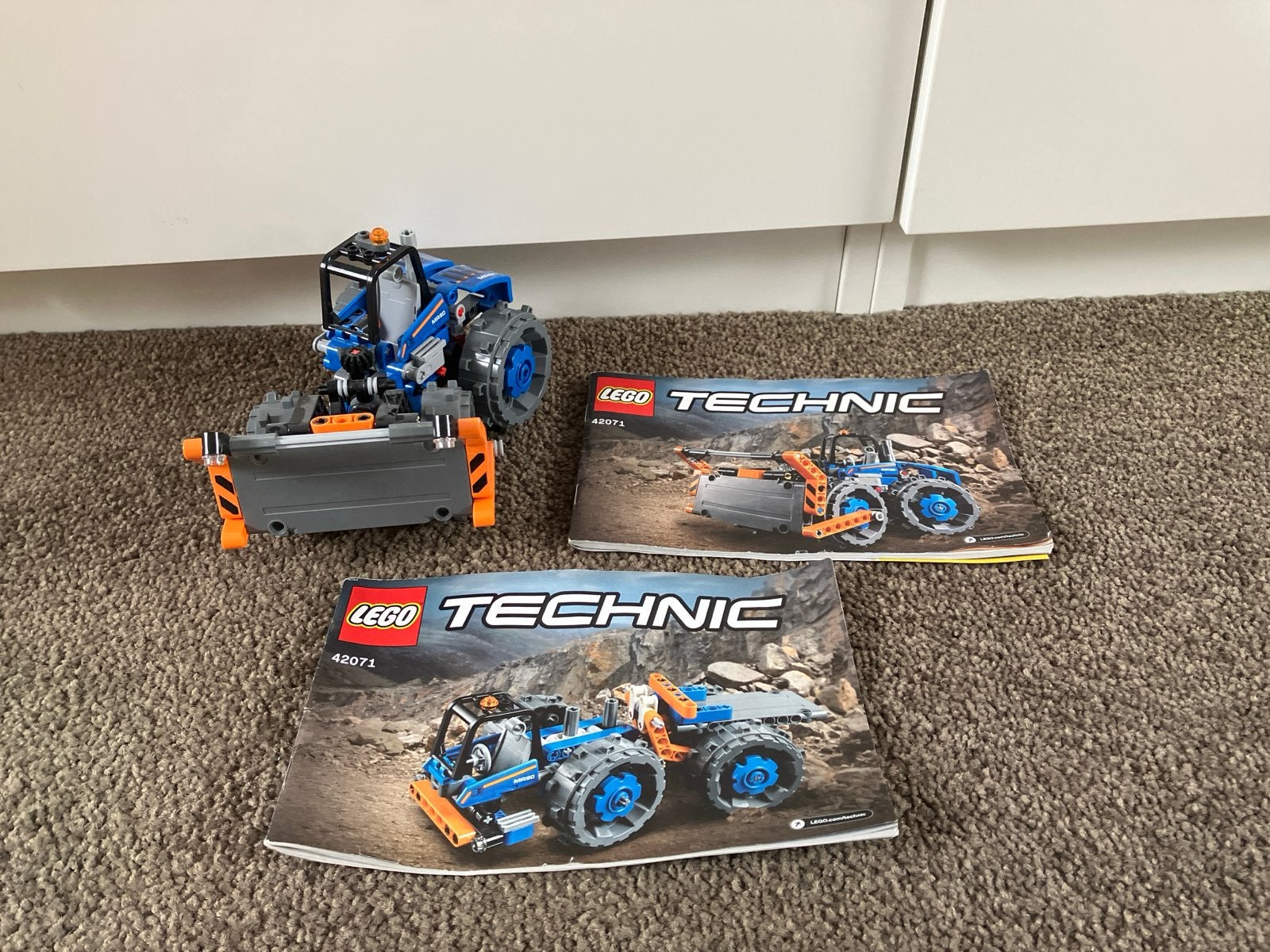 Lego Technic 42071 Dozerlader met instructieboekjes, Lego, Ophalen of Verzenden, Zo goed als nieuw, Complete set