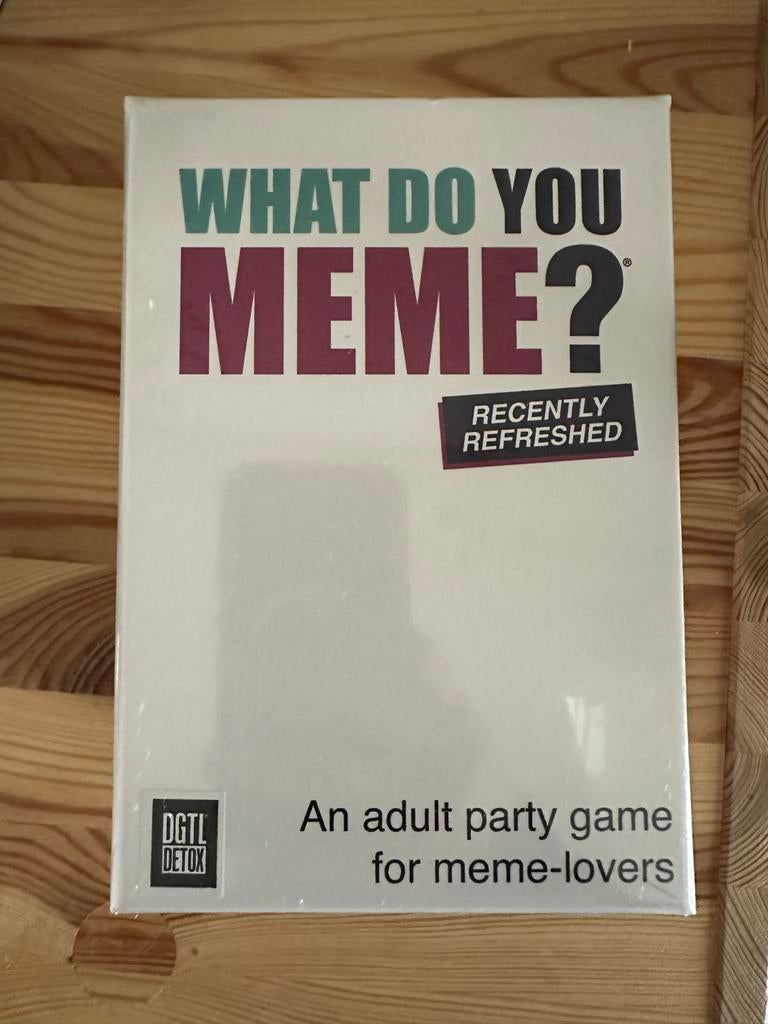 What Do You Meme? Kaartspel - Nieuw in plastic, Drie of vier spelers, Ophalen, Nieuw