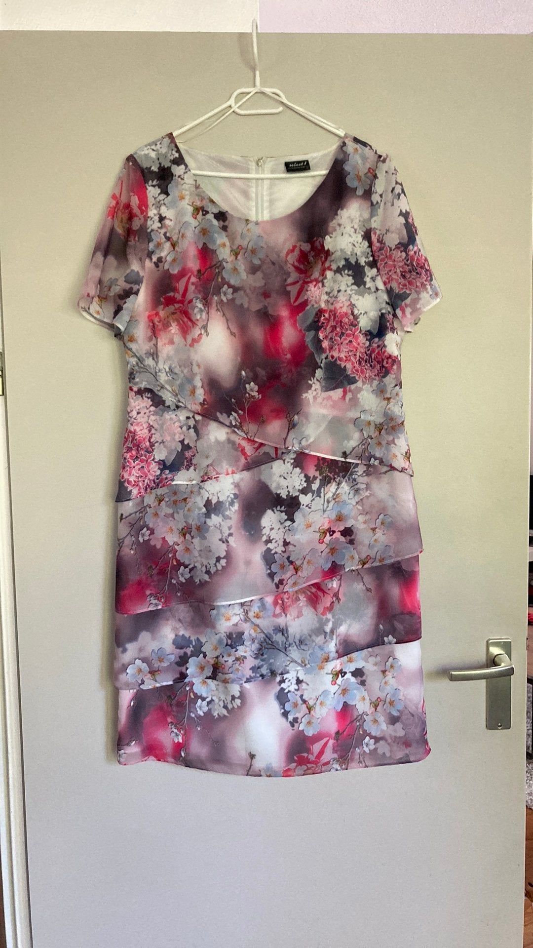 Een aquarel jurk nieuw van Hermann Lange, Kleding | Dames, Jurken, Maat 42/44 (L), Nieuw, Onder de knie, Meerkleurig