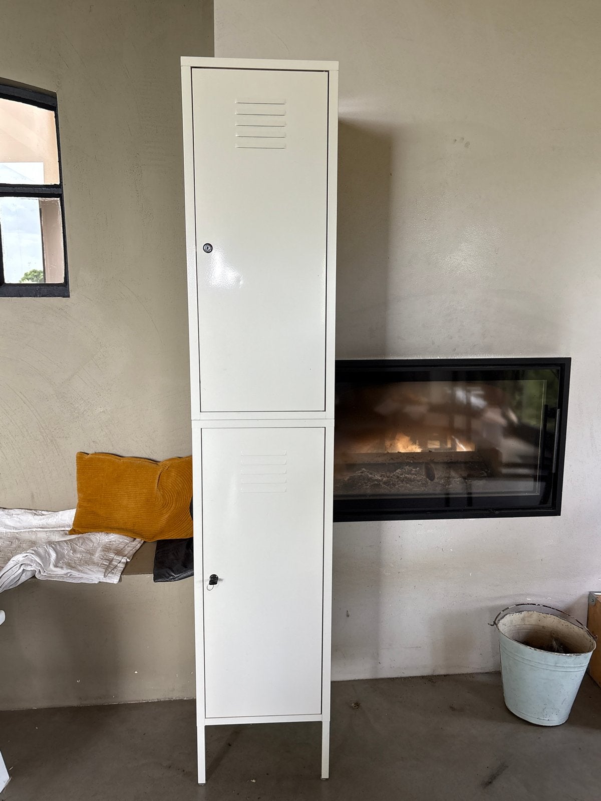 Witte metalen locker kast - 2 deuren, Ophalen, Gebruikt