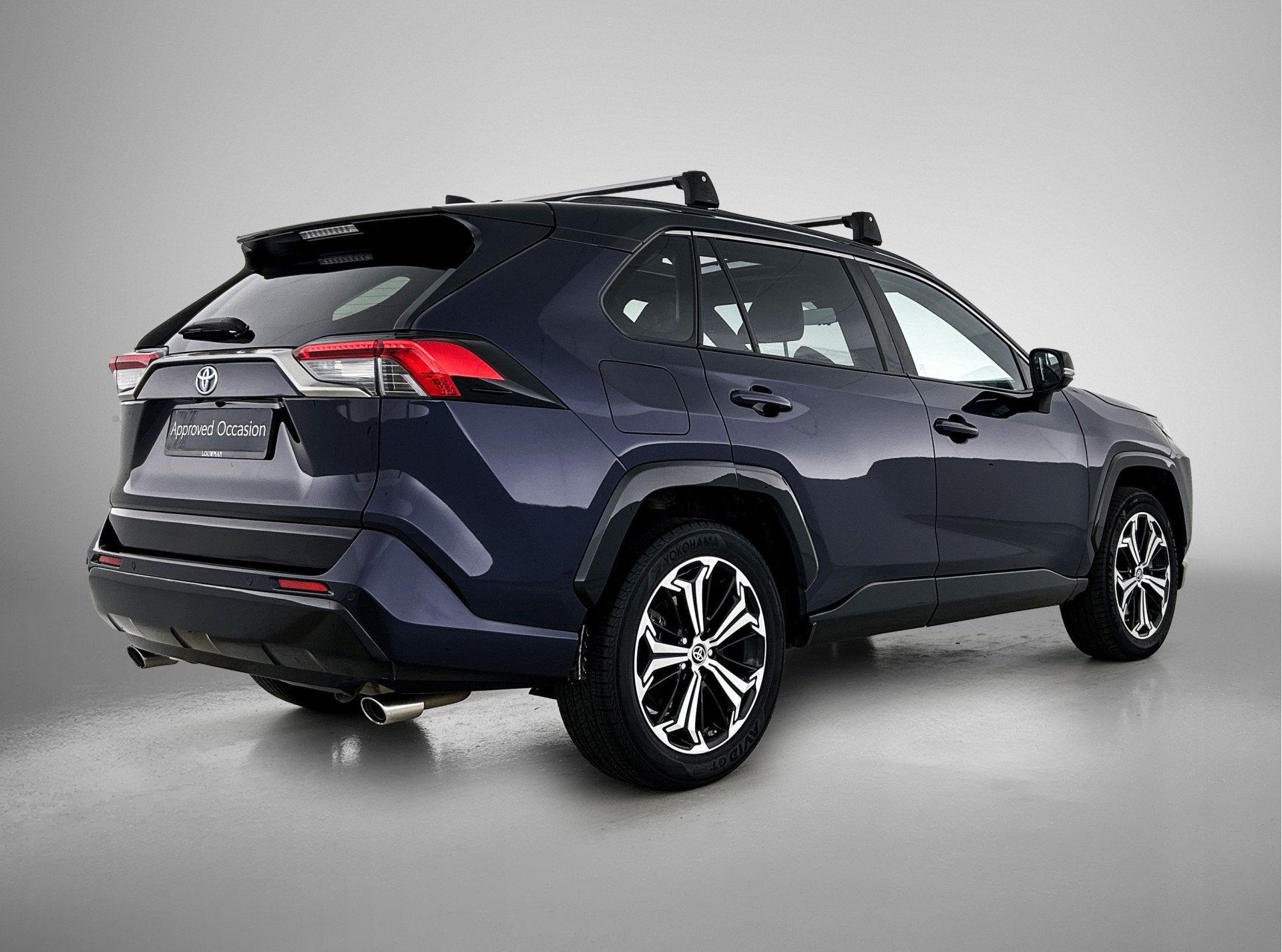 Toyota RAV4 2.5 Plug-in Hybrid AWD Bi-Tone Plus | BTW voertu, Auto's, Toyota, Automaat, Gebruikt, 4 cilinders, Bedrijf