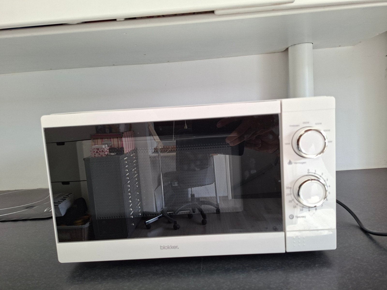 Magnetron max 700 watt, Witgoed en Apparatuur, Magnetrons, Ophalen, Zo goed als nieuw, Minder dan 45 cm