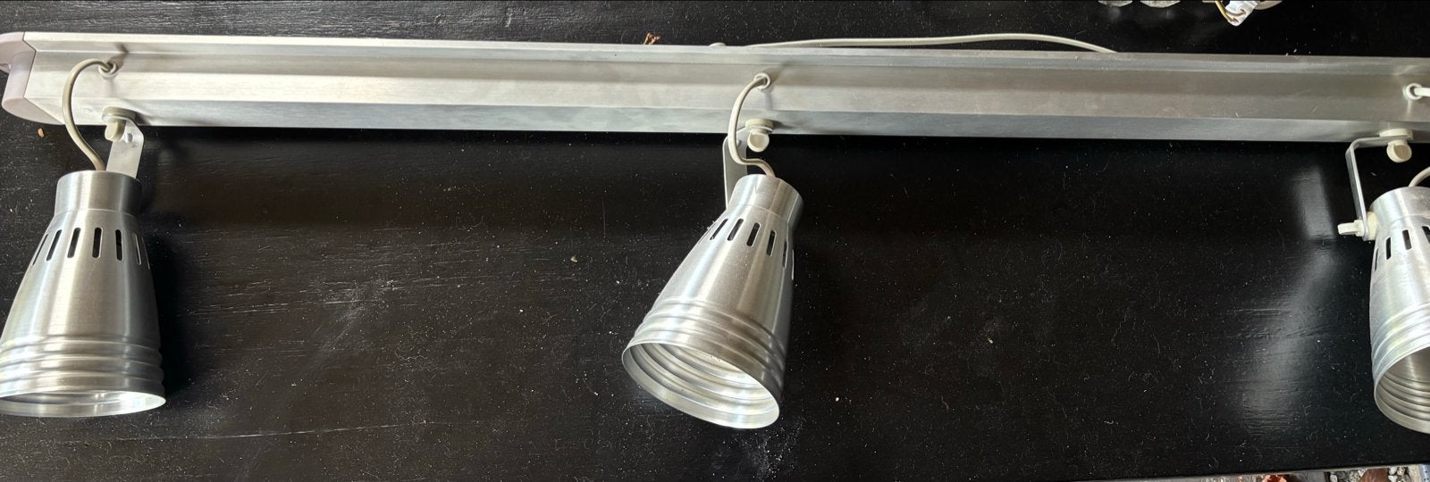 Spotlight rail met 3 spots, metaal, zilverkleurig, Ophalen of Verzenden, Metaal, Railspot, Verstelbaar