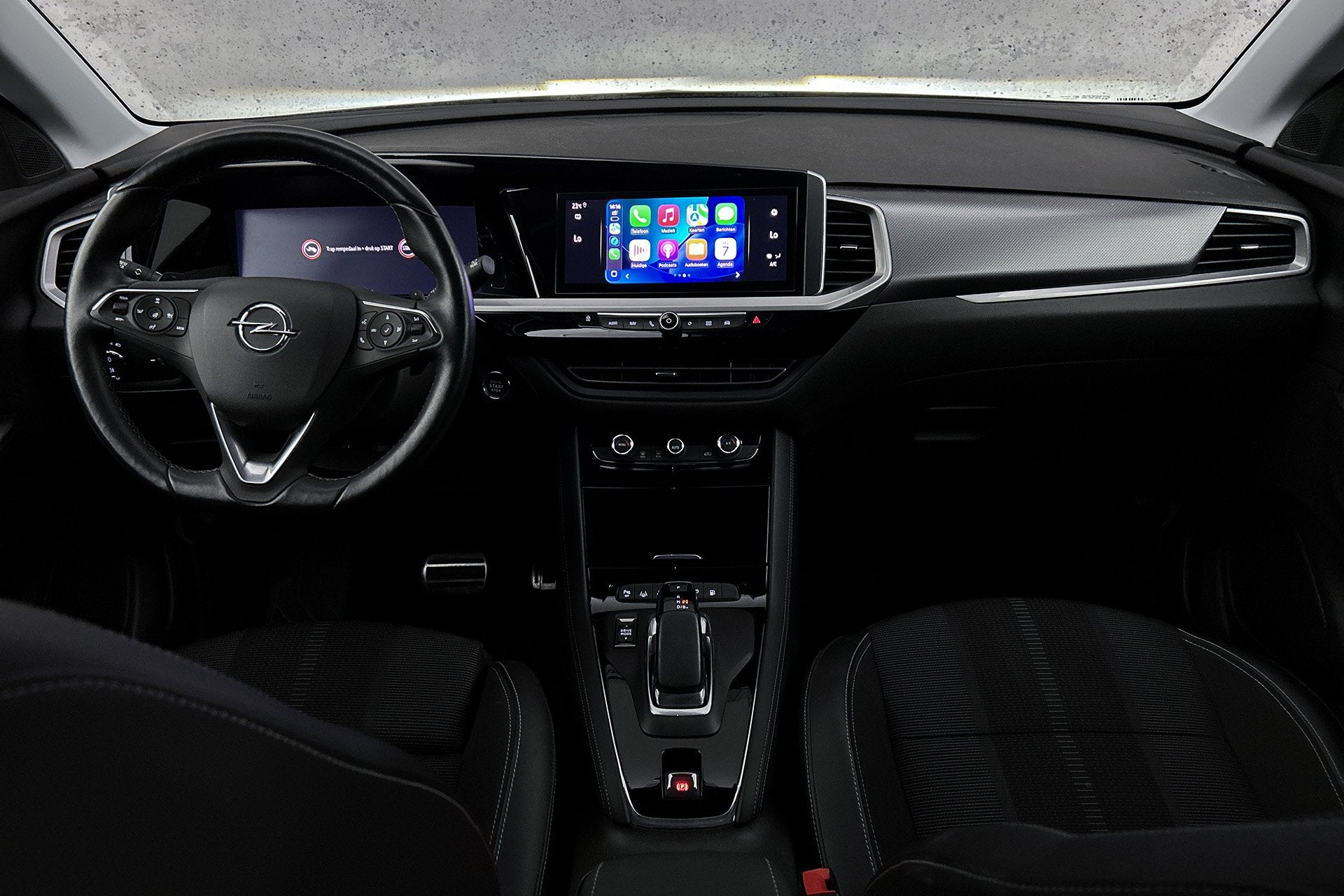 Opel Grandland PHEV Elegance 165 kW | Half lederen bekleding, Auto's, 4 cilinders, 181 pk, Leder en Stof, Zwart