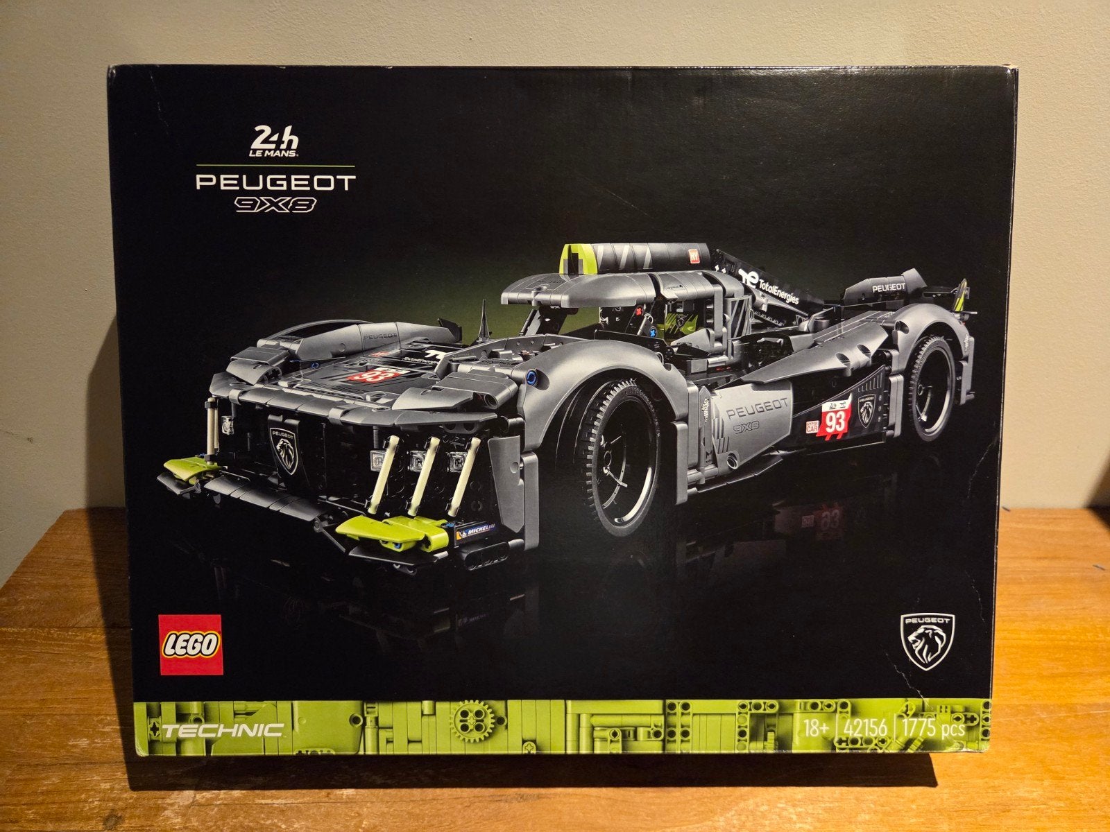 LEGO Technic Peugeot 9X8 24H Le Mans Hybrid Hypercar, Ophalen of Verzenden, Gebruikt
