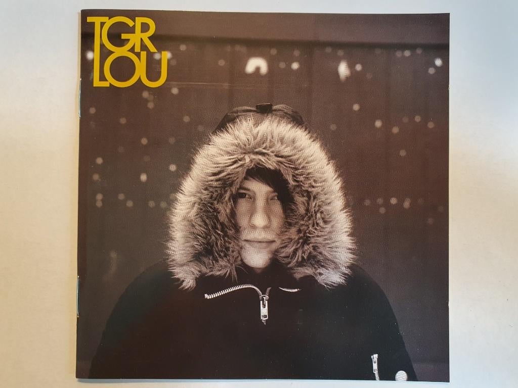 CD Tiger Lou - Is My Head Still On ? (2004, izgs), Ophalen of Verzenden, Zo goed als nieuw, Poprock