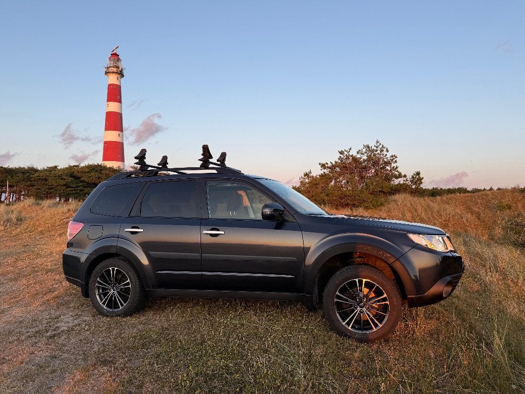Subaru Forester 2.0 110KW AWD 2013 Crystal Black Silica, Auto's, Subaru, 13 km/l, Euro 5, Stof, Zwart