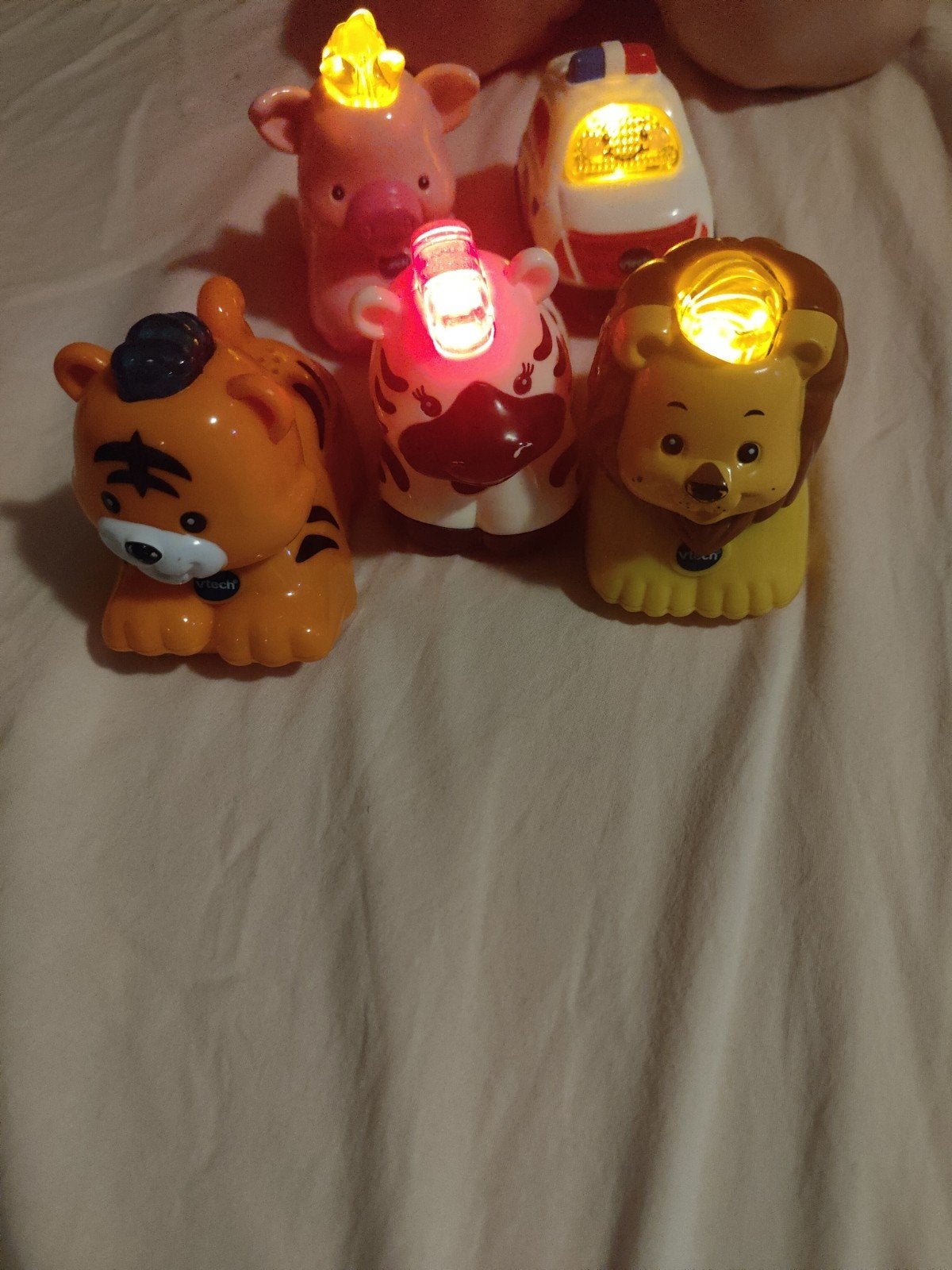 VTech Zoef Zoef Dieren en 1 Auto, Ophalen, Zo goed als nieuw, 2 tot 4 jaar