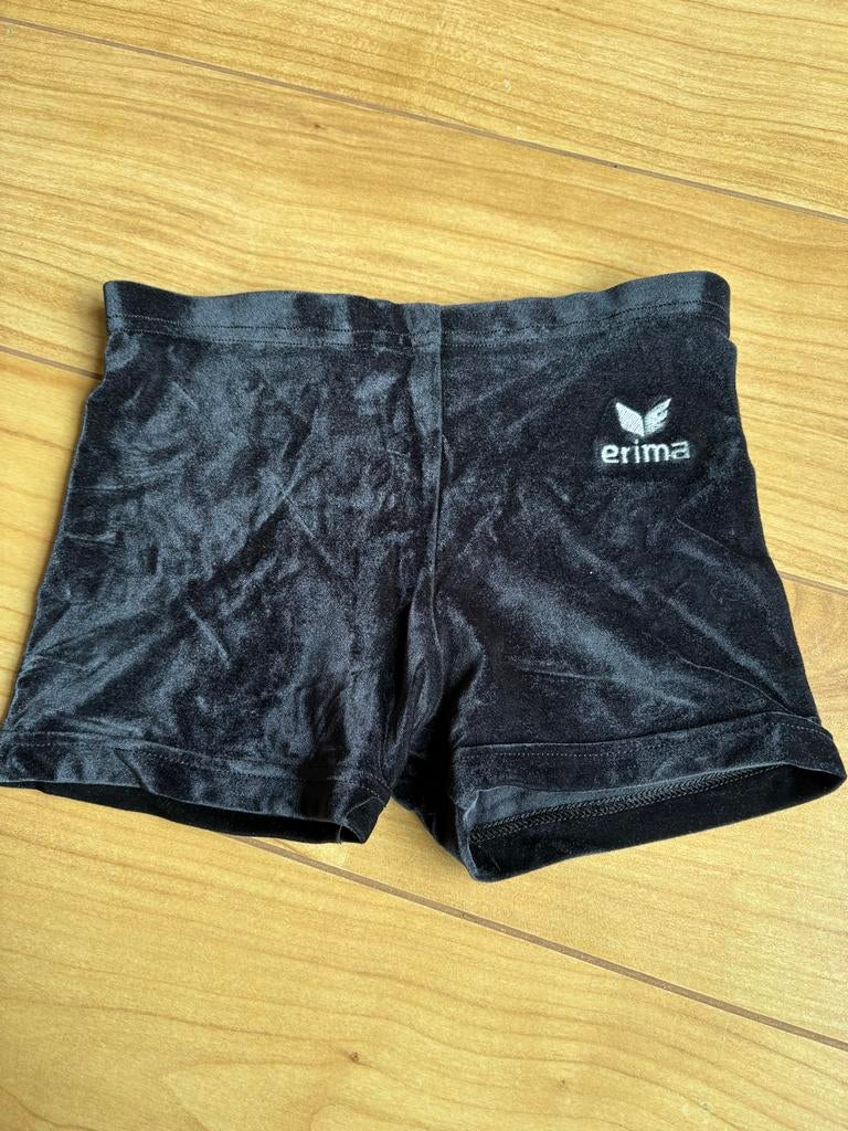 Zwart zacht turnbroekje maat 128, Ophalen, Gebruikt, Jongen of Meisje, Sport- of Zwemkleding