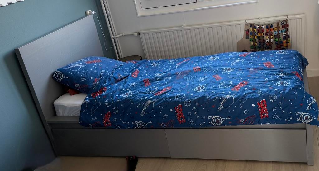 Ikea bed met lades en lattenbodem, 85 tot 100 cm, Ophalen of Verzenden, Zo goed als nieuw, Lattenbodem