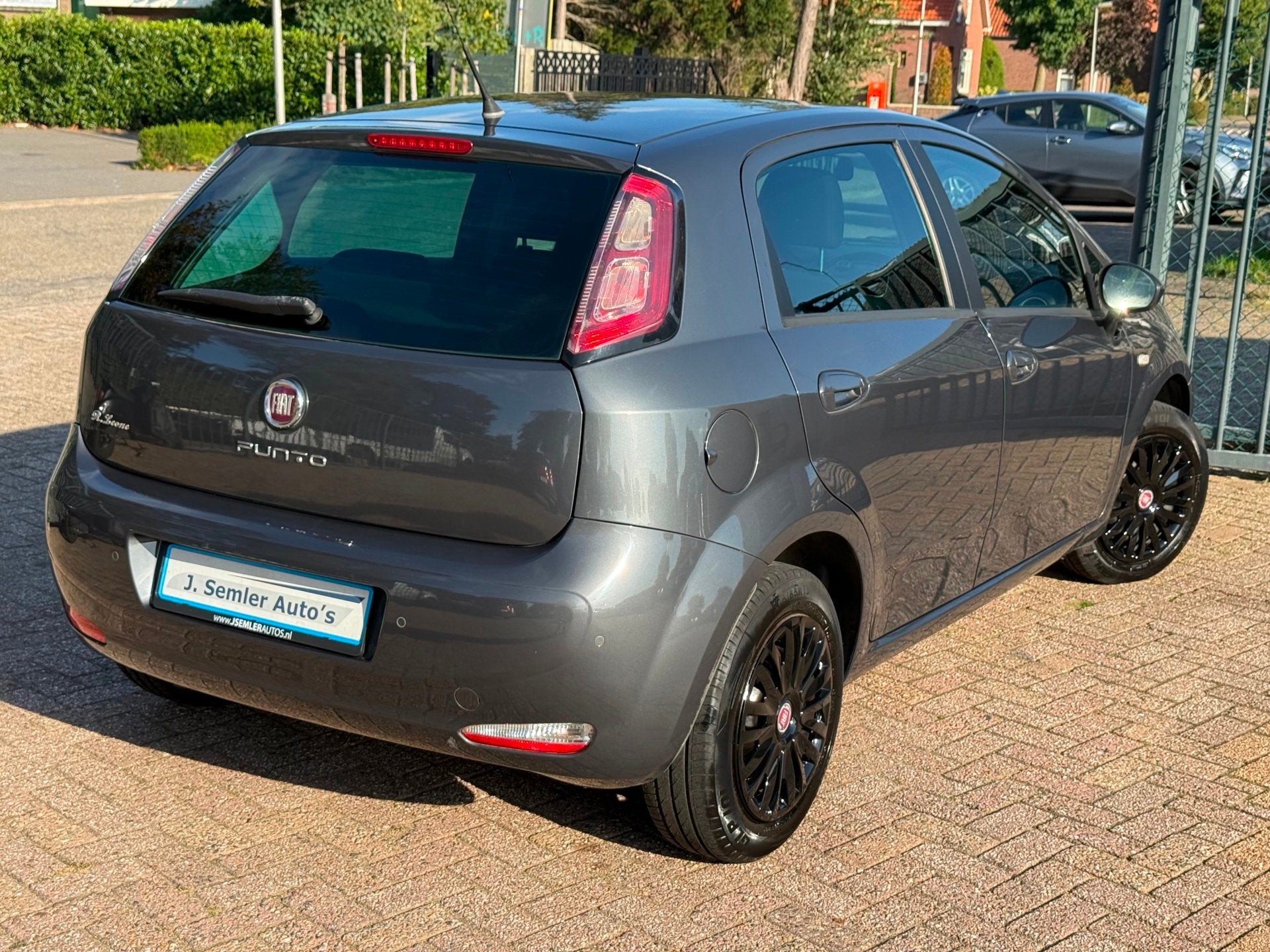 Fiat Punto Evo 1.2 AIRCO CRUISE CONTROL APK 05-2027, Auto's, Voorwielaandrijving, 1242 cc, 4 cilinders, 400 kg