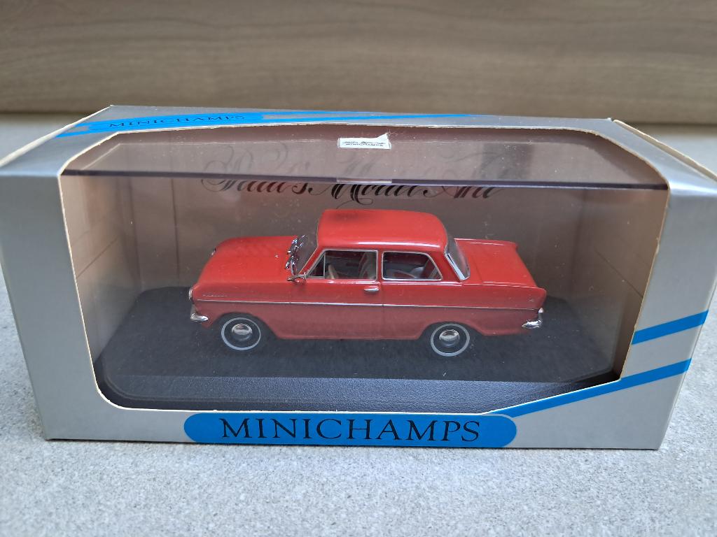 Miniatuur Opel Kadett A 1:43, Ophalen of Verzenden, Zo goed als nieuw, Auto, MiniChamps