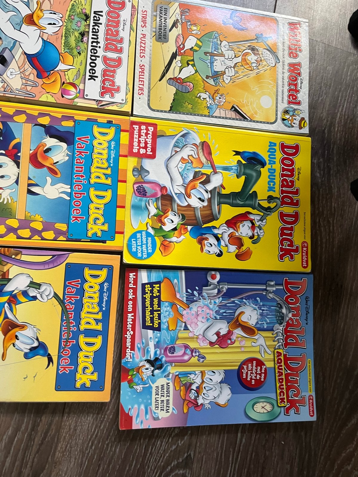 Donald Duck Vakantieboeken en Willie Wortel - Complete set, Boeken, Meerdere stripboeken, Ophalen of Verzenden, Gelezen