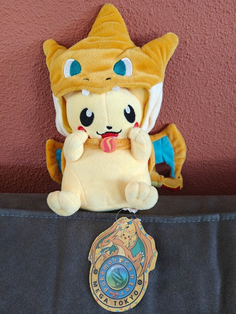 Pokemon Pikachu charizard poncho, Ophalen of Verzenden, Nieuw