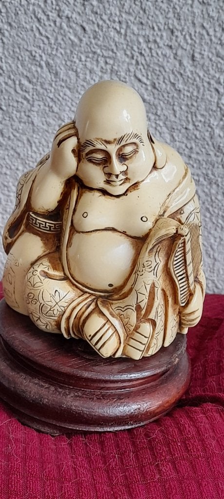 Handgemaakte Boeddha in dromende houding - 13 cm, 13 cm, Handgemaakt, Kunststof, Beeld