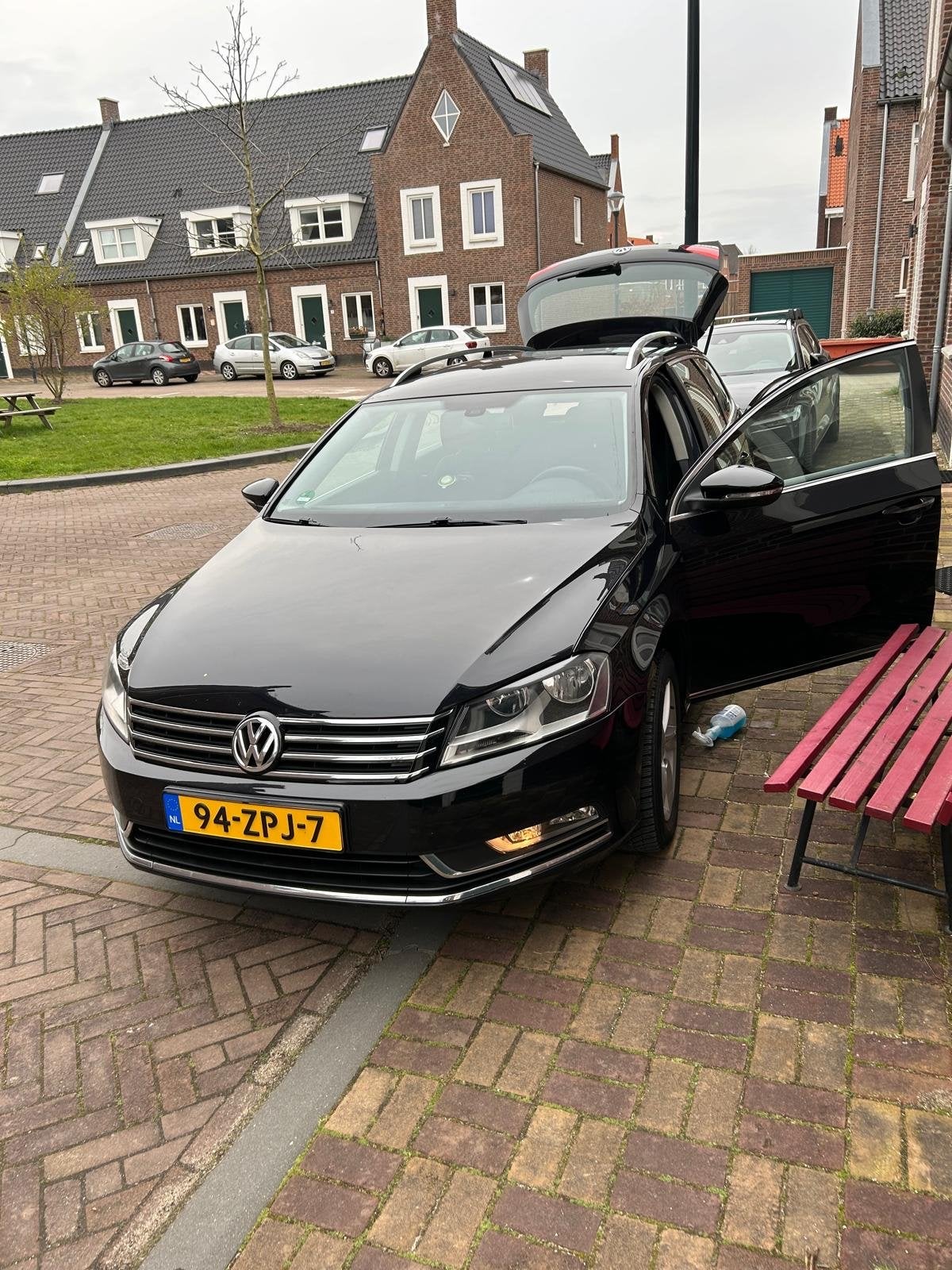 Volkswagen Passat 1.4 TSI 90KW Variant 2013 Zwart, Auto's, Zwart, Start-stop-systeem, Origineel Nederlands, Handgeschakeld