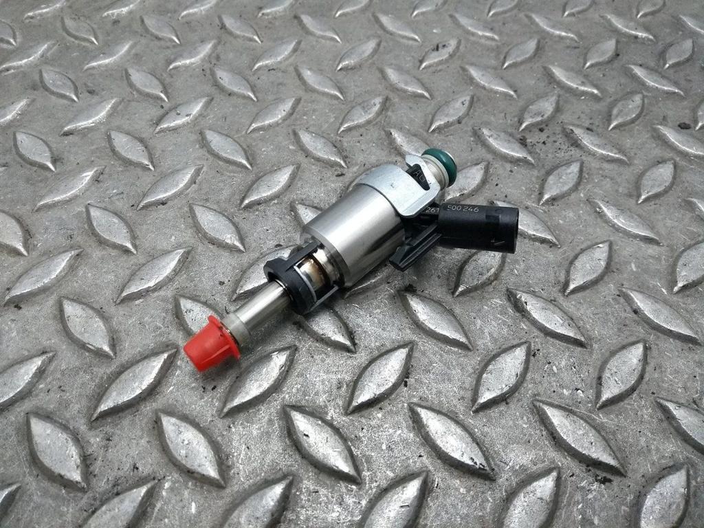 VOLKSWAGEN GOLF BRANDSTOF INJECTOR / VERSTUIVER 2016, Auto-onderdelen, Ophalen of Verzenden, Gebruikt, Stiba lid