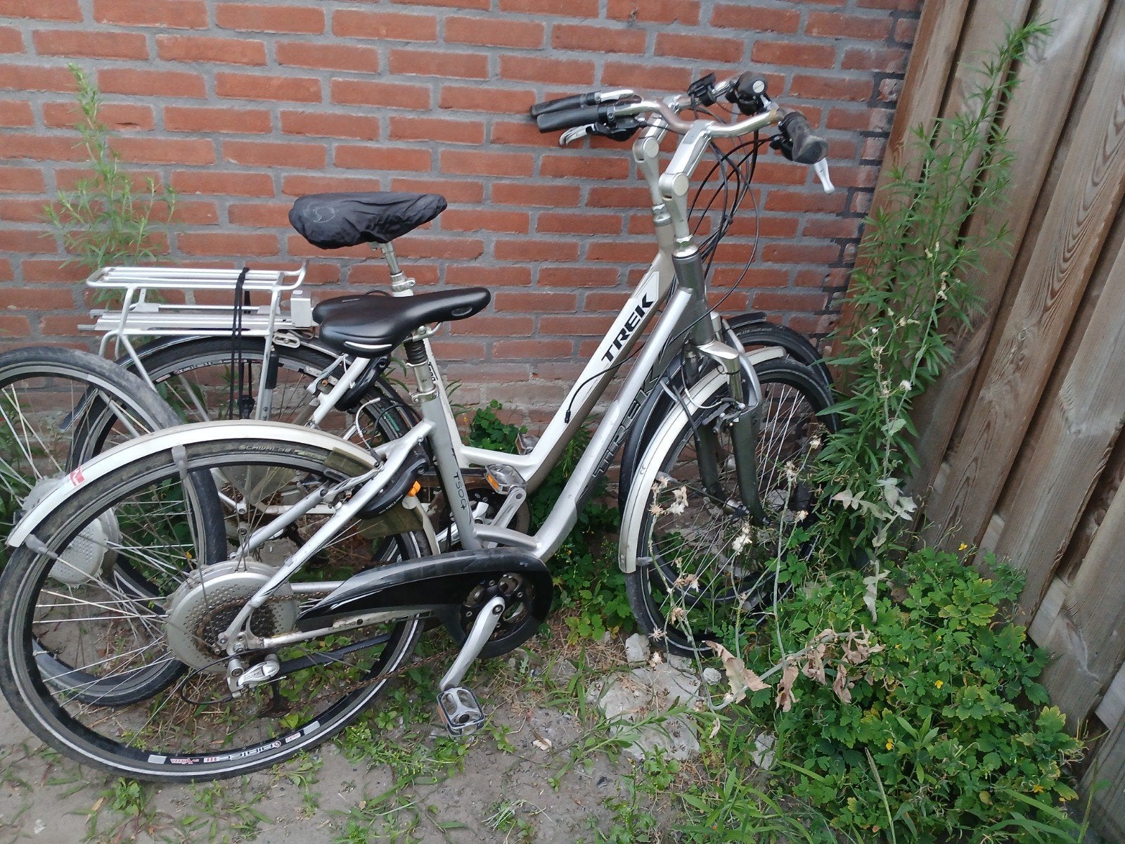 Twee Trek elektrische fietsen voor onderdelen of oud ijzer, Fietsen en Brommers, Ophalen of Verzenden, Gebruikt
