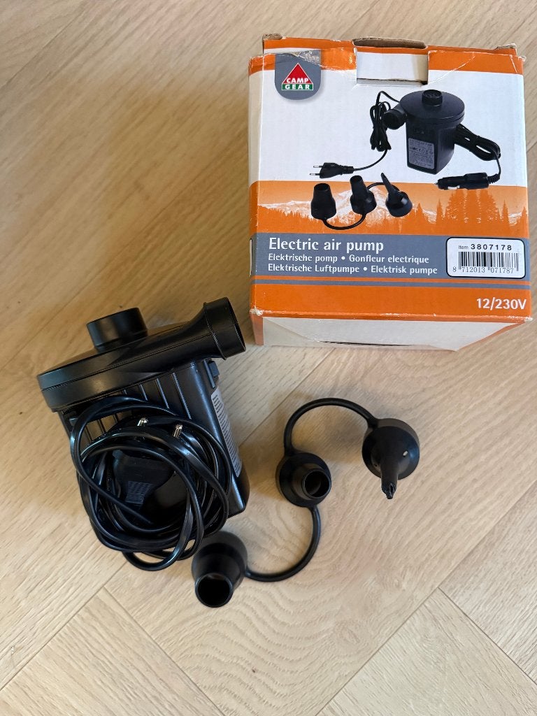 Camp Gear elektrische luchtpomp 12/230V, Ophalen of Verzenden, Zo goed als nieuw, Elektrisch