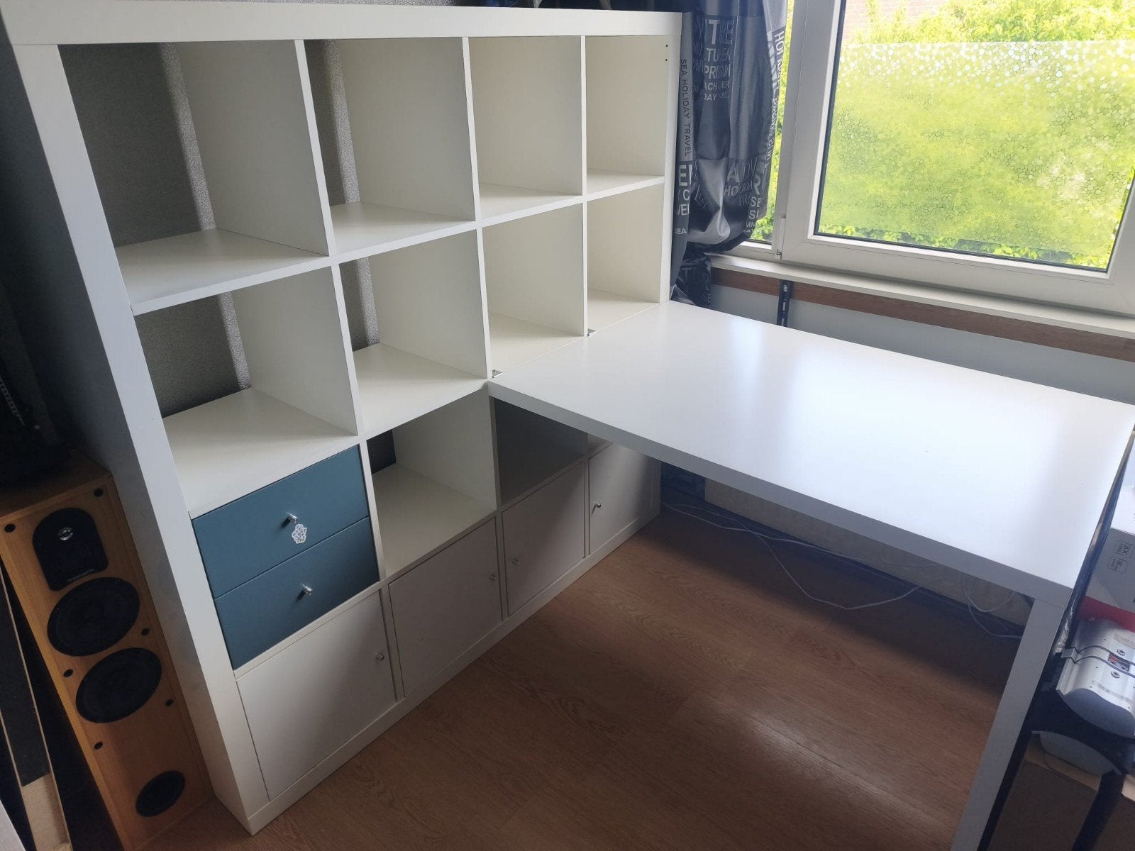 IKEA KALLAX 4X4 Kast + Bureau + inzetten (Genummerd), Ophalen, Gebruikt