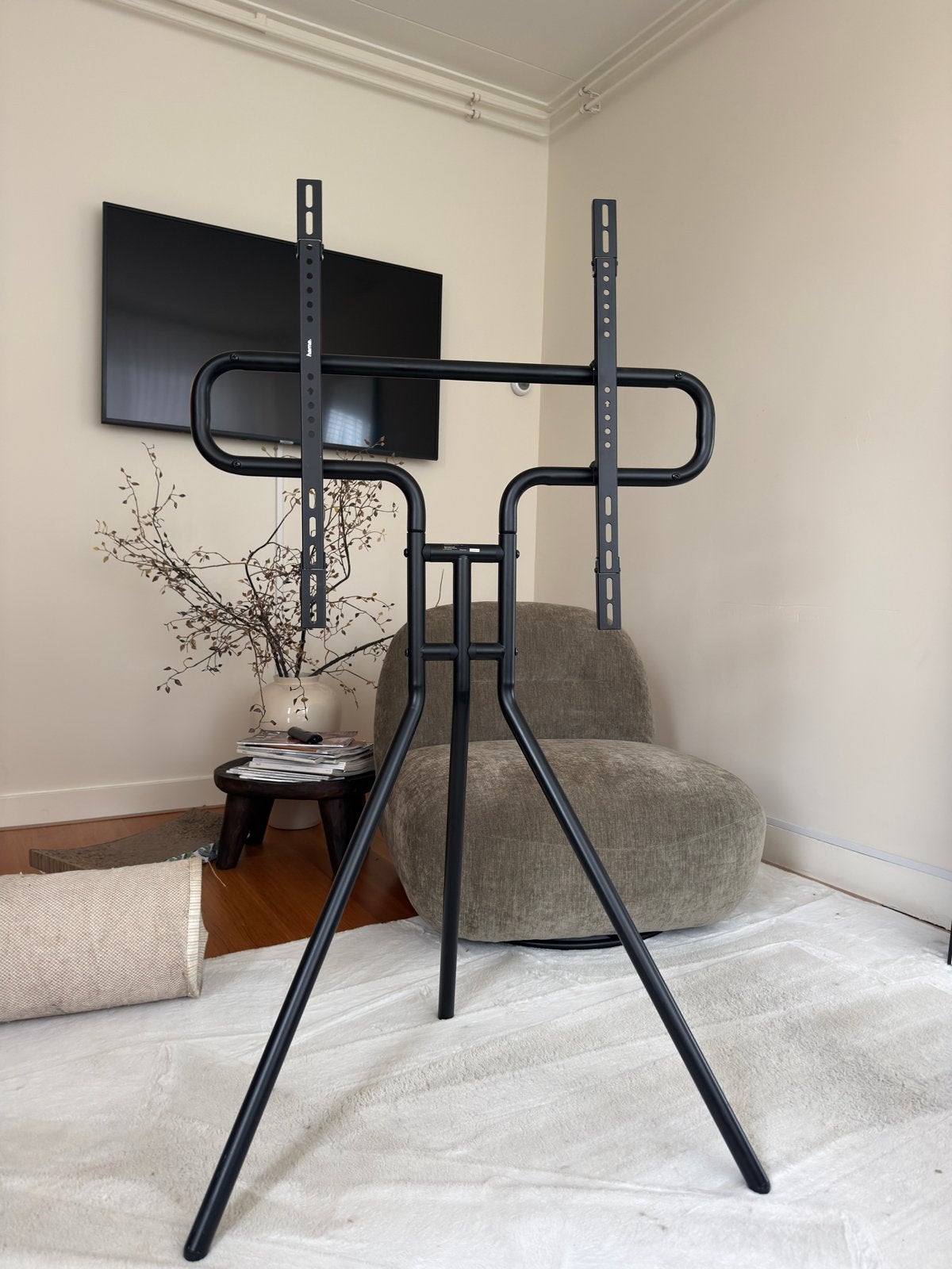 Hama TV Standaard "Tripod" voor 37"-75" TV's, Ophalen, Zo goed als nieuw