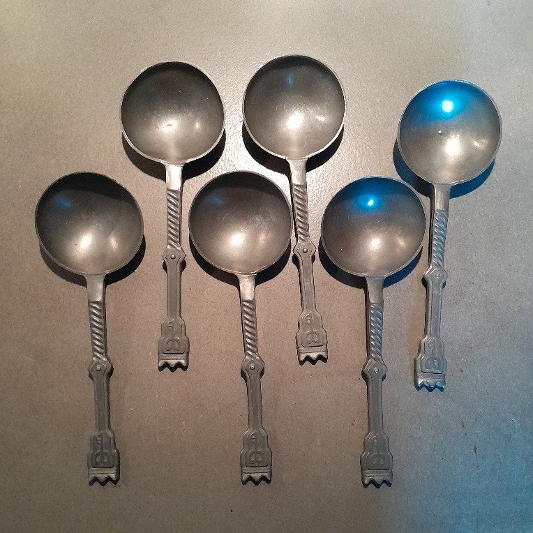 6 tinnen lepels, Ophalen of Verzenden
