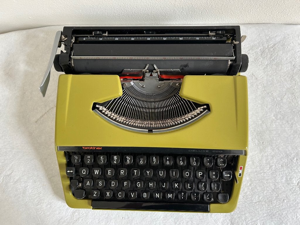 Olijfgroene Typemachine Brother vintage / retro, Diversen, Ophalen, Zo goed als nieuw