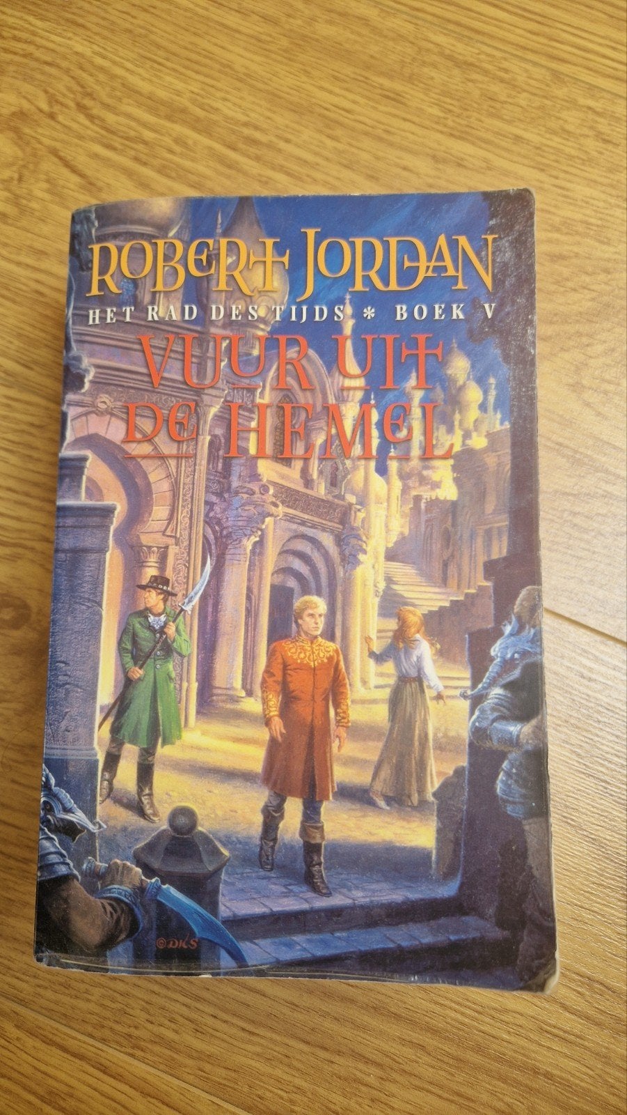 Het Rad des Tijds Boek V: Vuur uit de Hemel - Robert Jordan, Ophalen of Verzenden, Gelezen, Robert Jordan