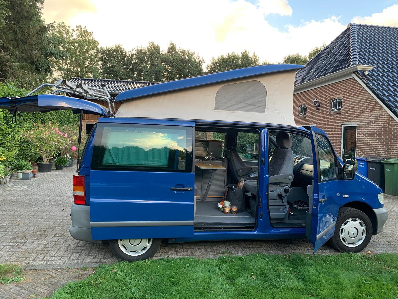 Mercedes-Benz Mercedes 2002 Blauw, Auto's, Particulier, 81 pk, Geïmporteerd, 2148 cc