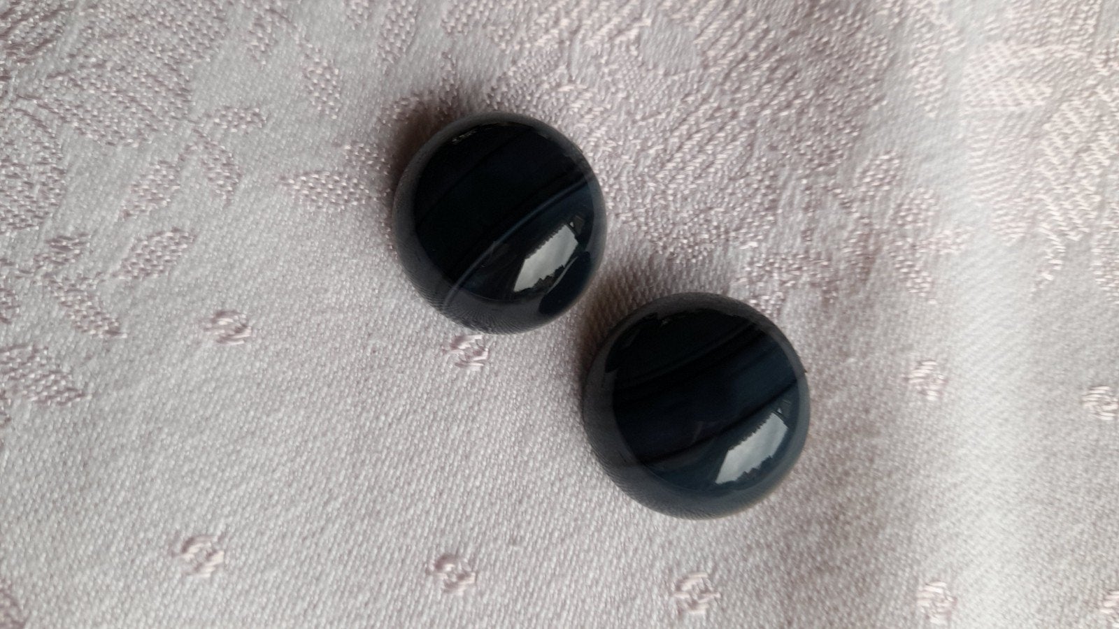 Grijze oorclips, vintage, Sieraden, Tassen en Uiterlijk, Oorbellen, Ophalen of Verzenden, Zo goed als nieuw, Grijs, Overige materialen