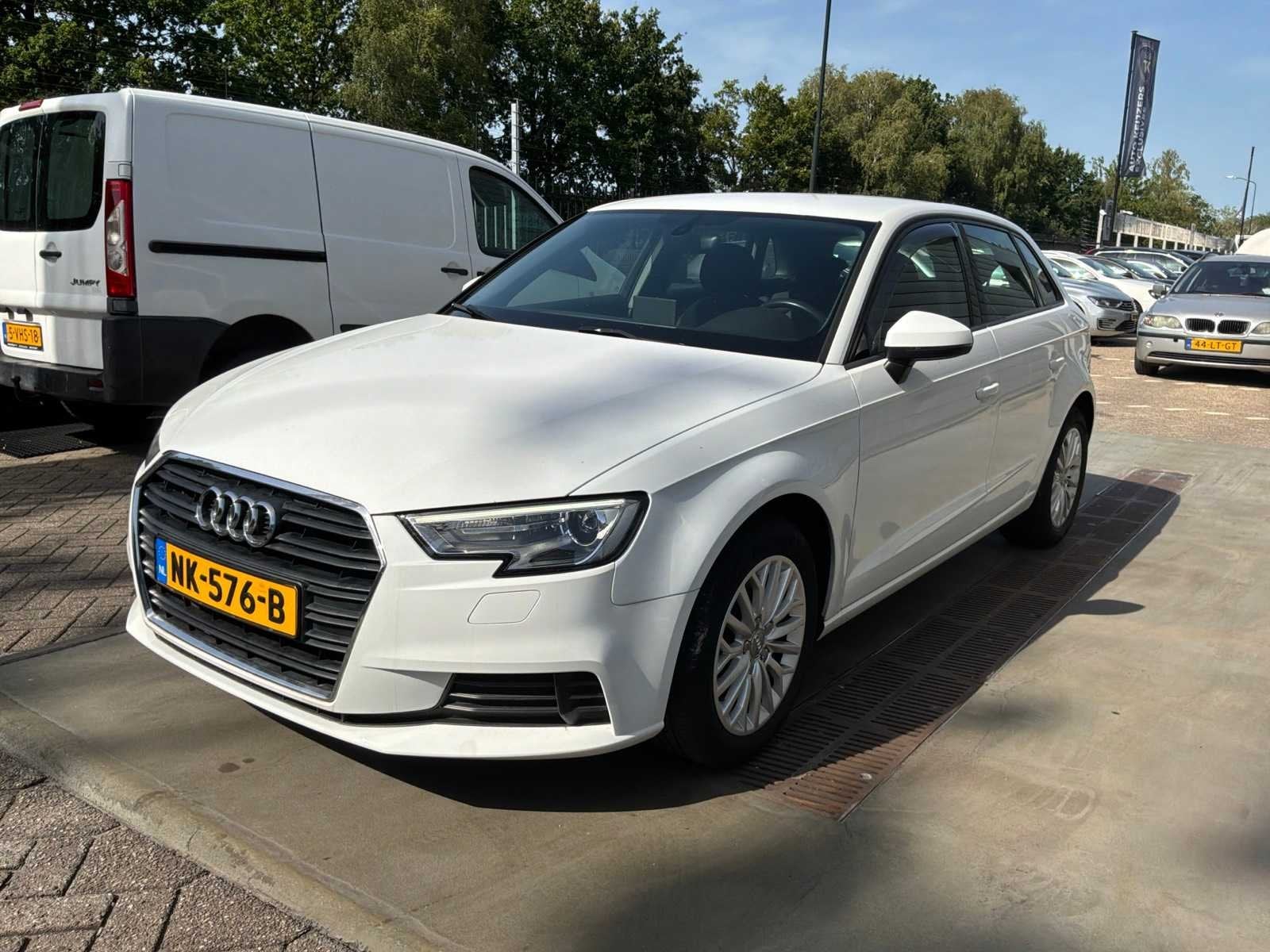 2017 Audi A3 Sportback 1.0 TFSI Personenauto, Auto's, Voorwielaandrijving, Gebruikt, Euro 6, Wit