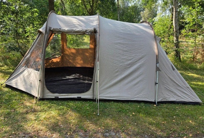 Wildebeast Dangare 4-persoons tent, Caravans en Kamperen, Tenten, Ophalen, Gebruikt