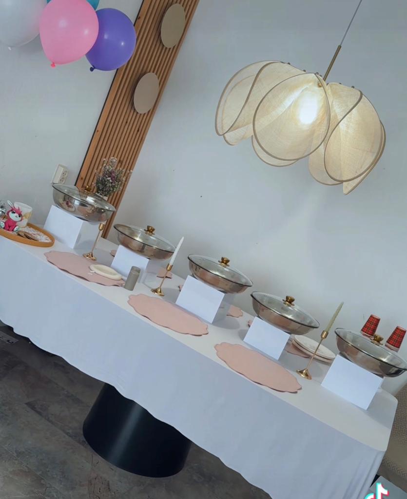 Witte Decoratie Blokken voor Buffet of Schalen (Huur), Ophalen, Gebruikt, Verjaardag
