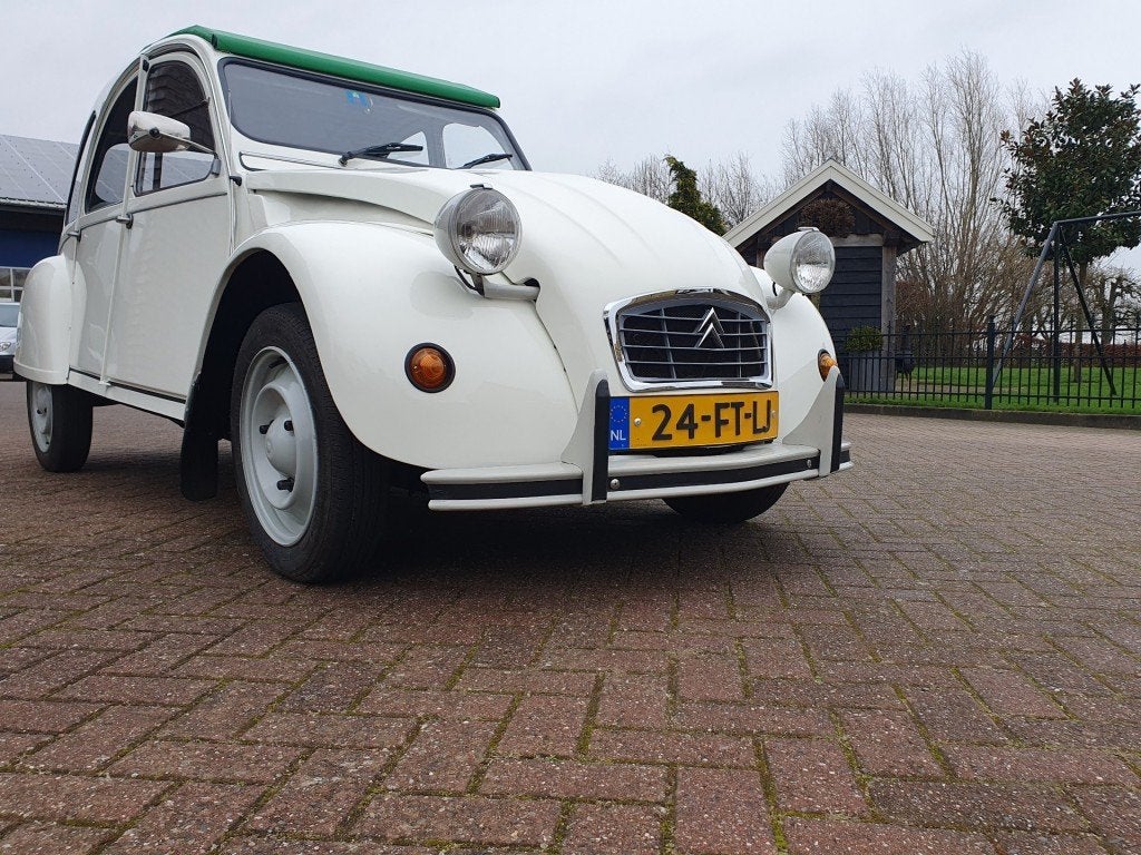Citroen 2CV 2CV6 Club, foto 2