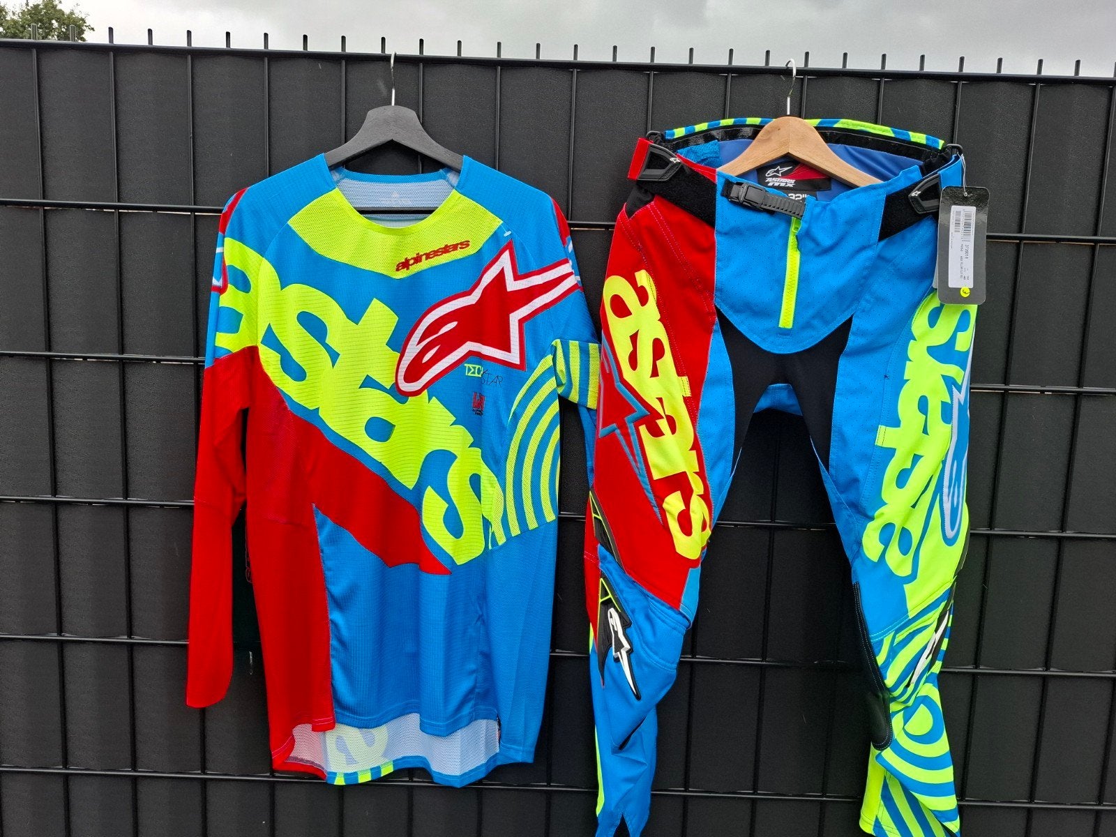 Nieuwe Alpinestars MX Kleding Set - Broek 32, Shirt M, Nieuw met kaartje, Combipak, Ophalen of Verzenden, Alpinestars