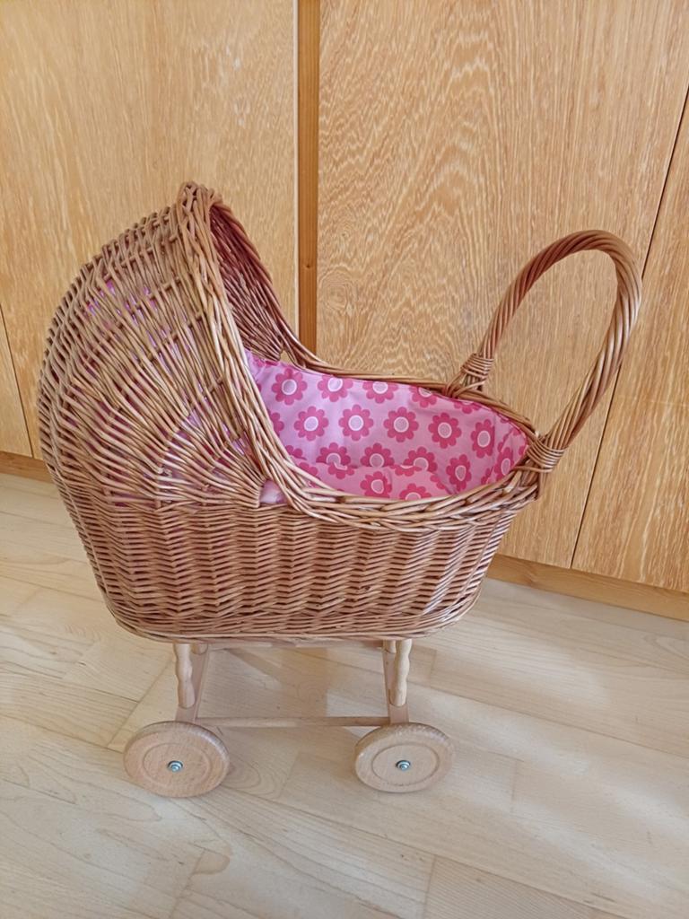 Rieten poppenwagentje, nieuw, Ophalen of Verzenden, Zo goed als nieuw, Babypop