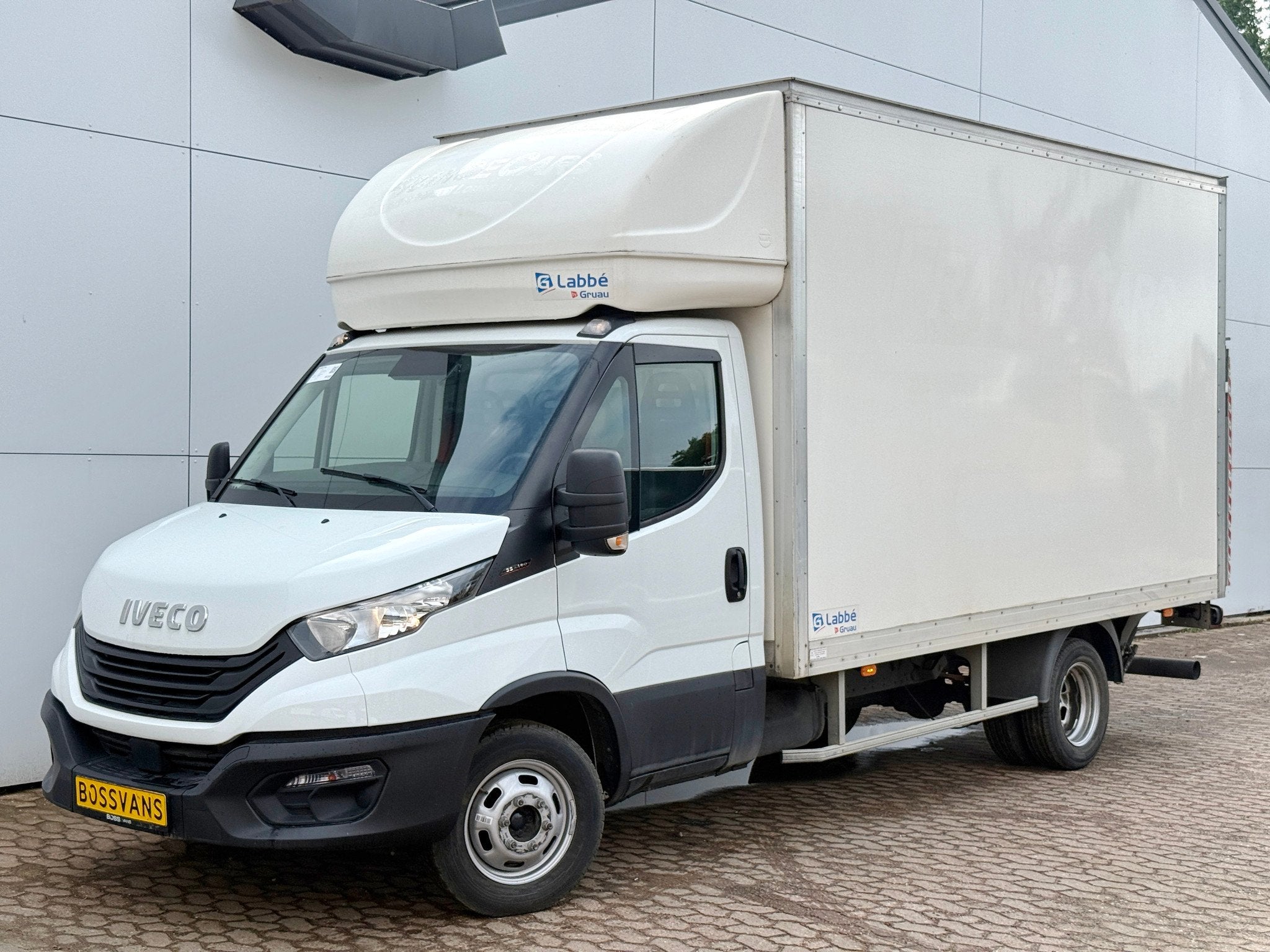 Iveco Daily 35C16 3.0 160PK Bakwagen Laadklep Zijdeur Camera, Gebruikt, Euro 6, 4 cilinders, Iveco