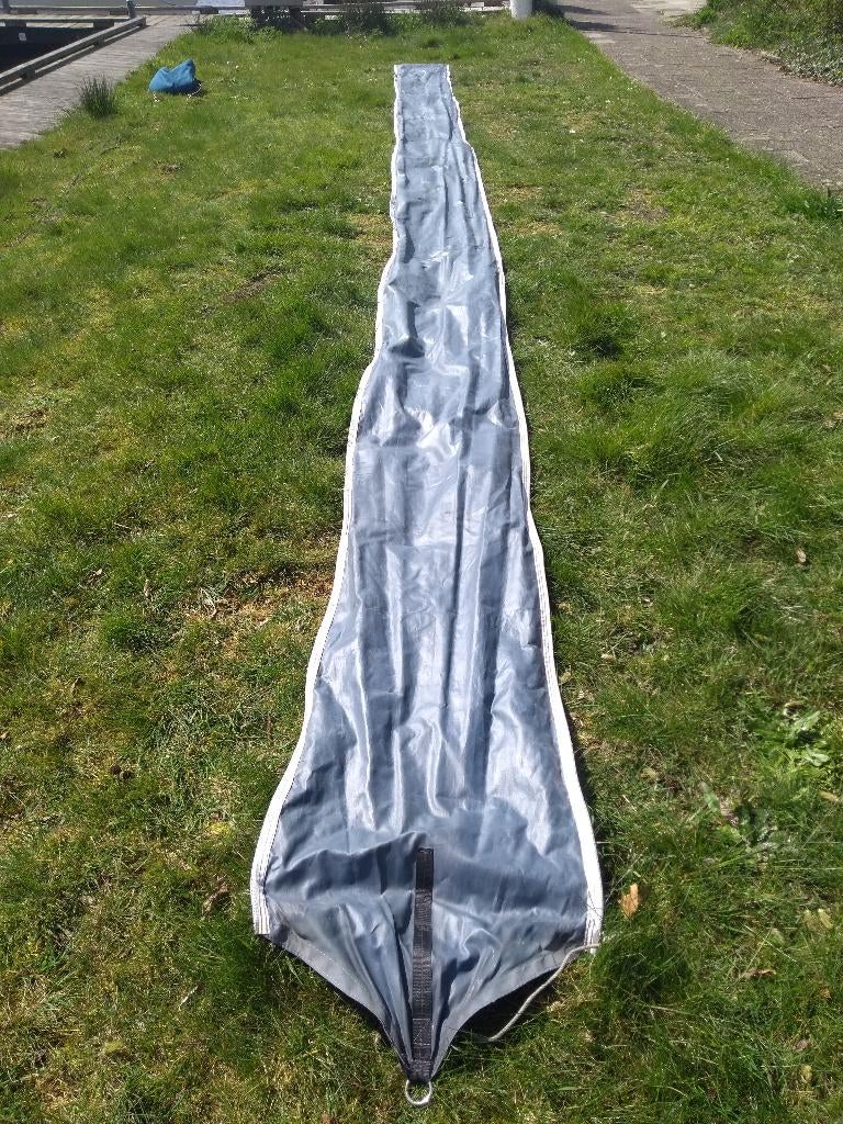 Rolfok hoes huik bescherming 8m93 in goede staat, Watersport en Boten, Zeilen en Zeiltoebehoren, 6 meter of meer, Gebruikt, Minder dan 15 m²