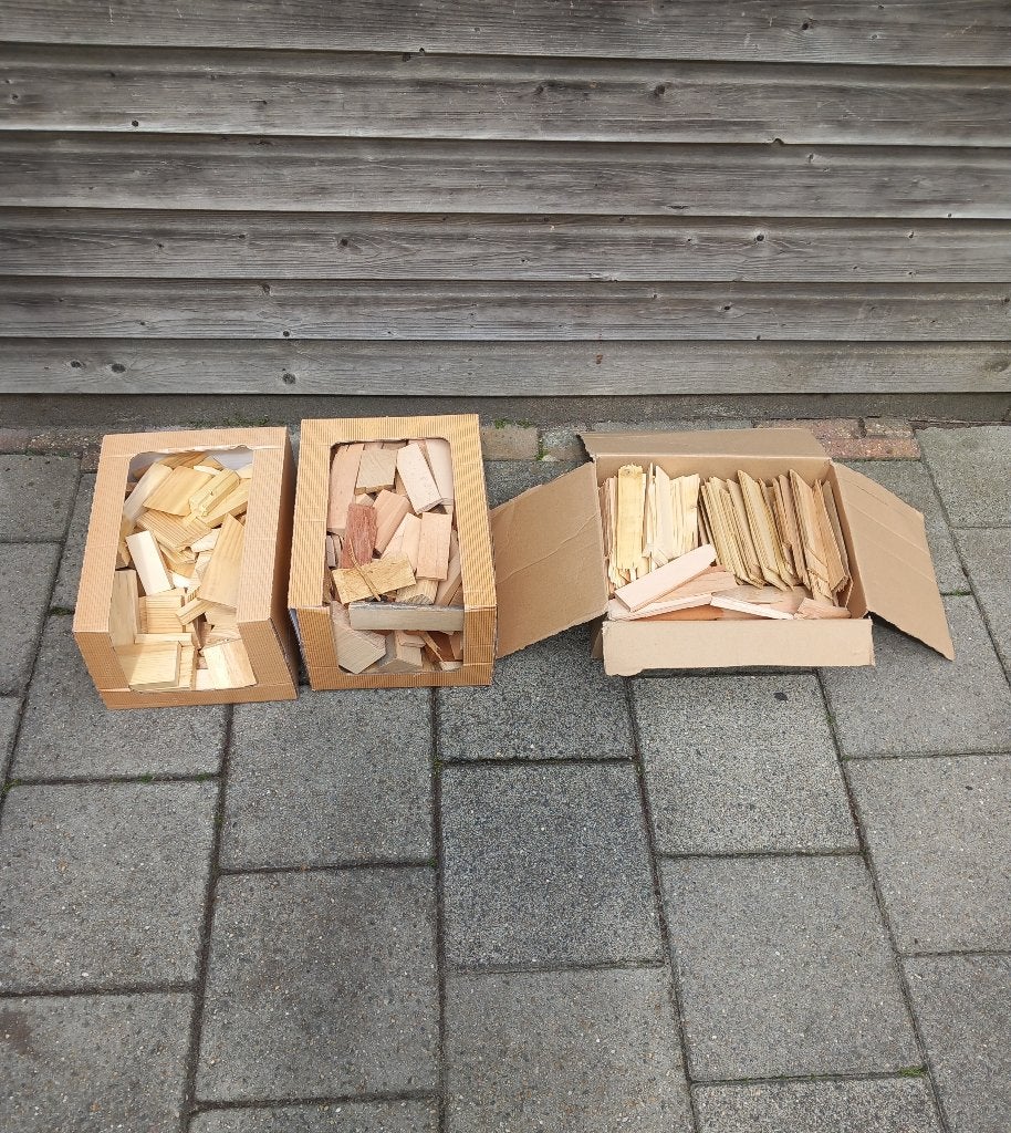 Aanmaakhout,brandhout, Tuin en Terras, Minder dan 3 m³, Ophalen, Overige houtsoorten, Blokken