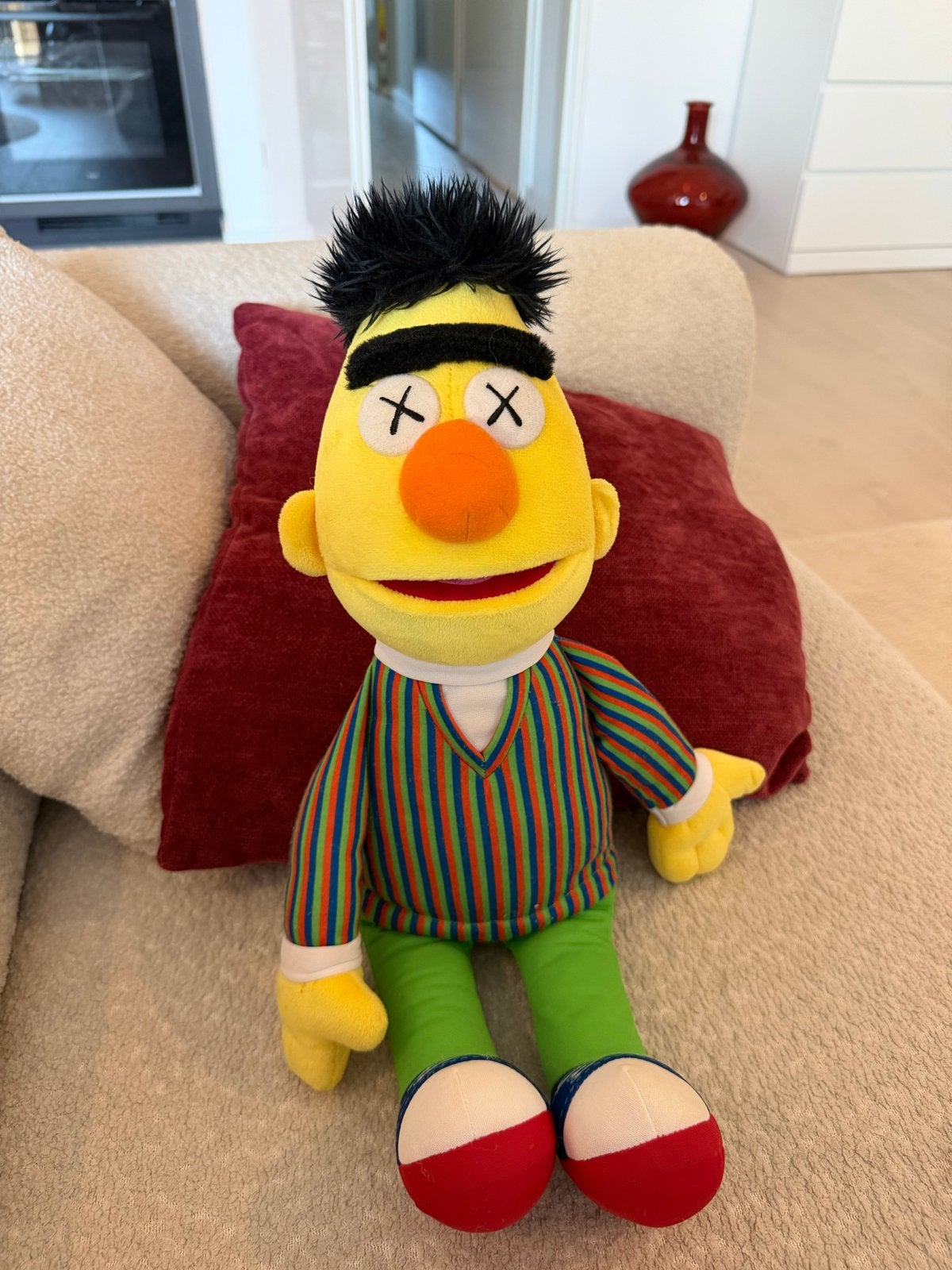 Bert pop Uniqlo x KAWS Sesamstraat, Overige merken, Overige karakters, Overige typen, Ophalen of Verzenden