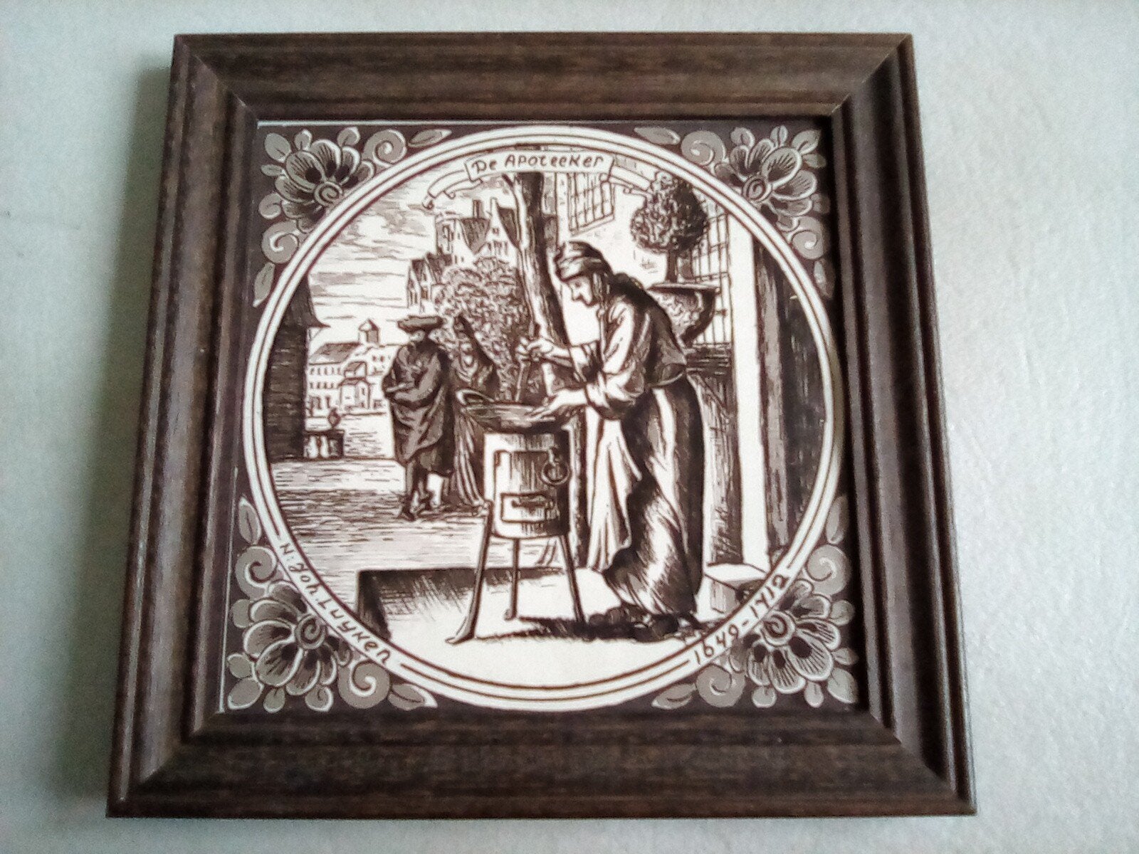 Wandtegel ingelijst De Apotheker Delfts, Antiek en Kunst, Ophalen of Verzenden