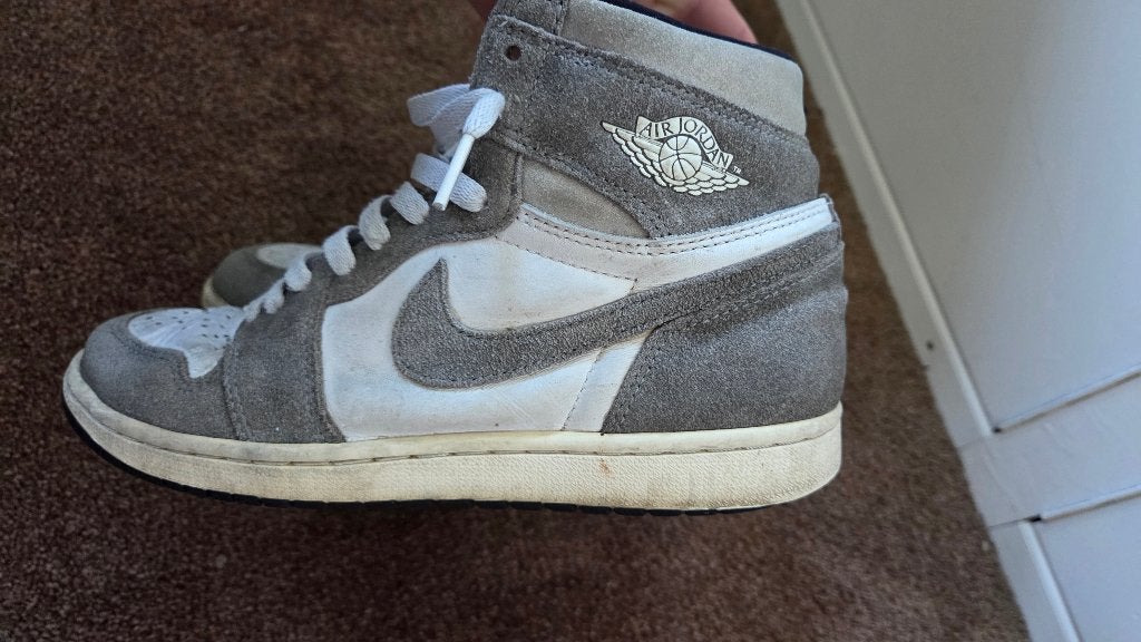 Nike Jordan 1 maat 41 grijs-wit, Ophalen, Wit, Nike, Sneakers of Gympen