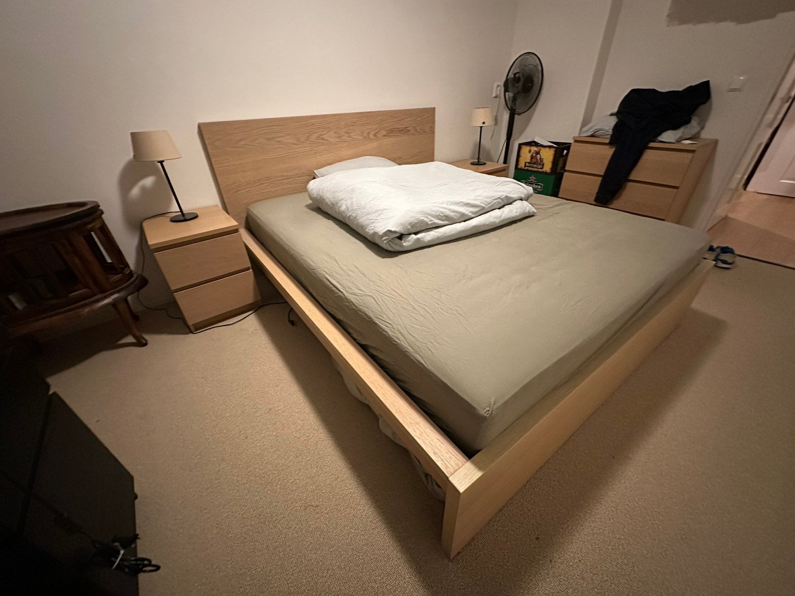Ikea Malm bed (160x200cm) inclusief 2 nachtkastjes, Ophalen, Bruin, Tweepersoons, Zo goed als nieuw