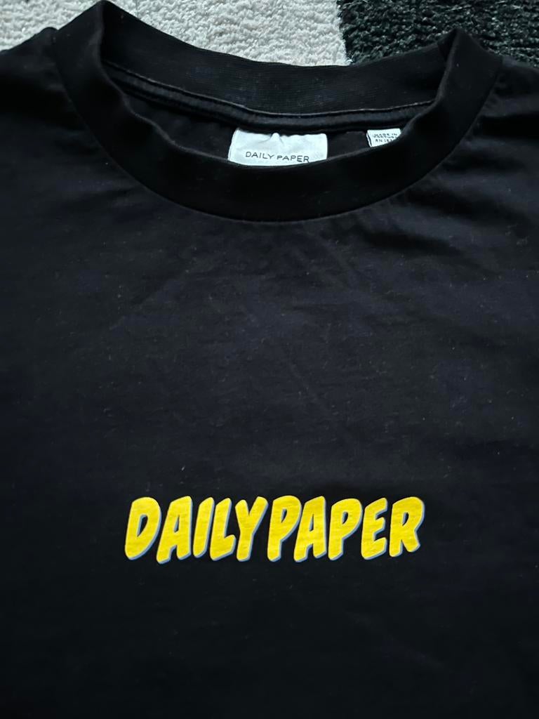 T-shirt Daily Paper S, Ophalen of Verzenden, Gedragen, Zwart