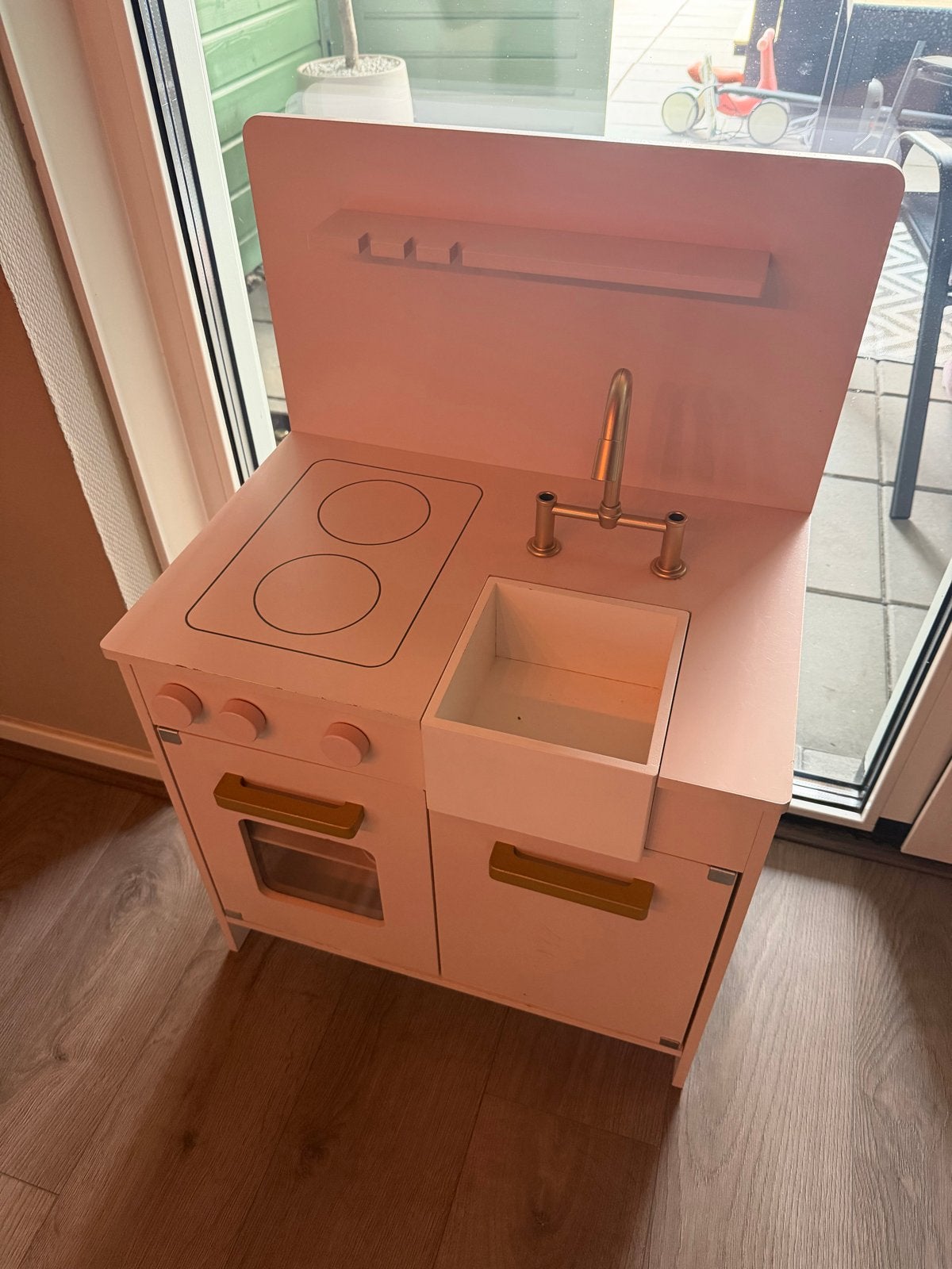 Roze houten speelkeuken petite amelie, Ophalen, Gebruikt, Hout, Speelkeuken