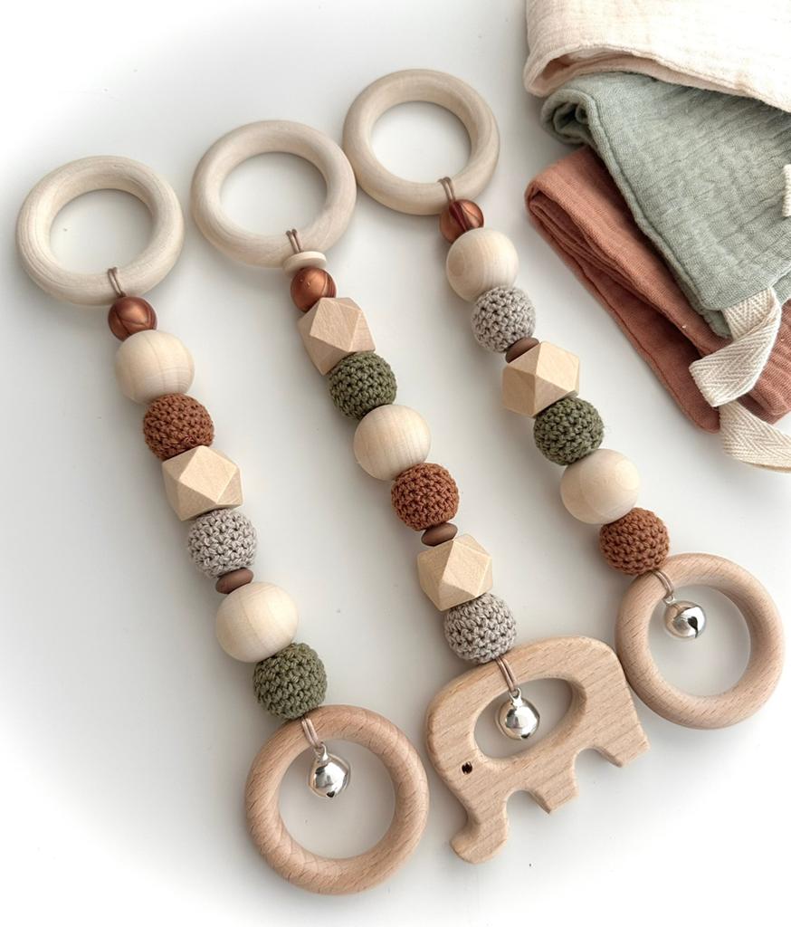 Kraamcadeau, babygym,speenkoord,maxicosihanger,wagenspanner, Ophalen of Verzenden, Nieuw, Kraamcadeau