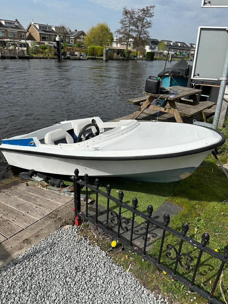 Mooi kinderspeedbootje, Watersport en Boten, Ophalen of Verzenden, Gebruikt, Motorboot